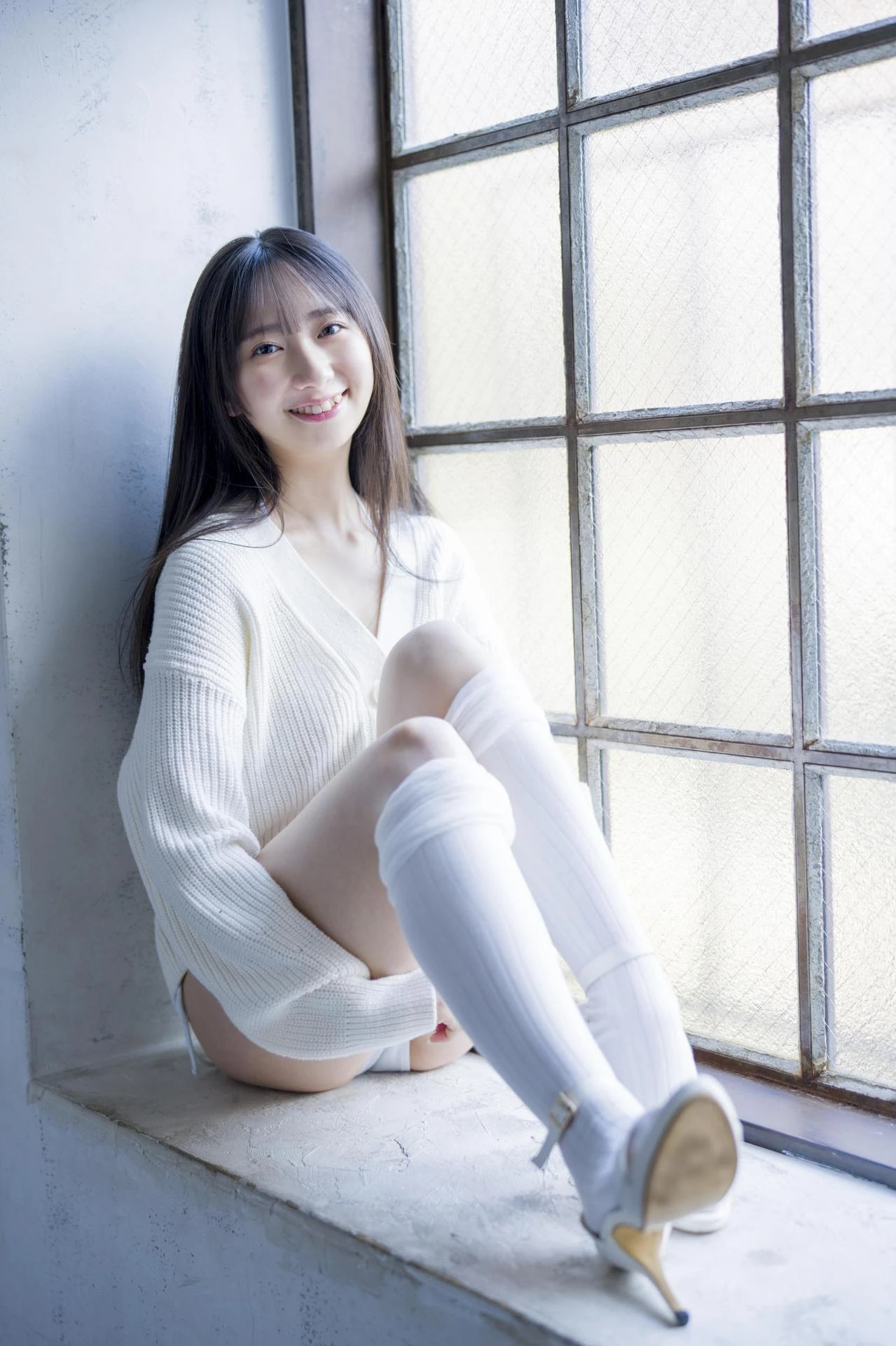 Noa Tani 谷乃愛, 写真集 「#谷の間〜真っ白な妖精アザーカット集〜」 Set.03