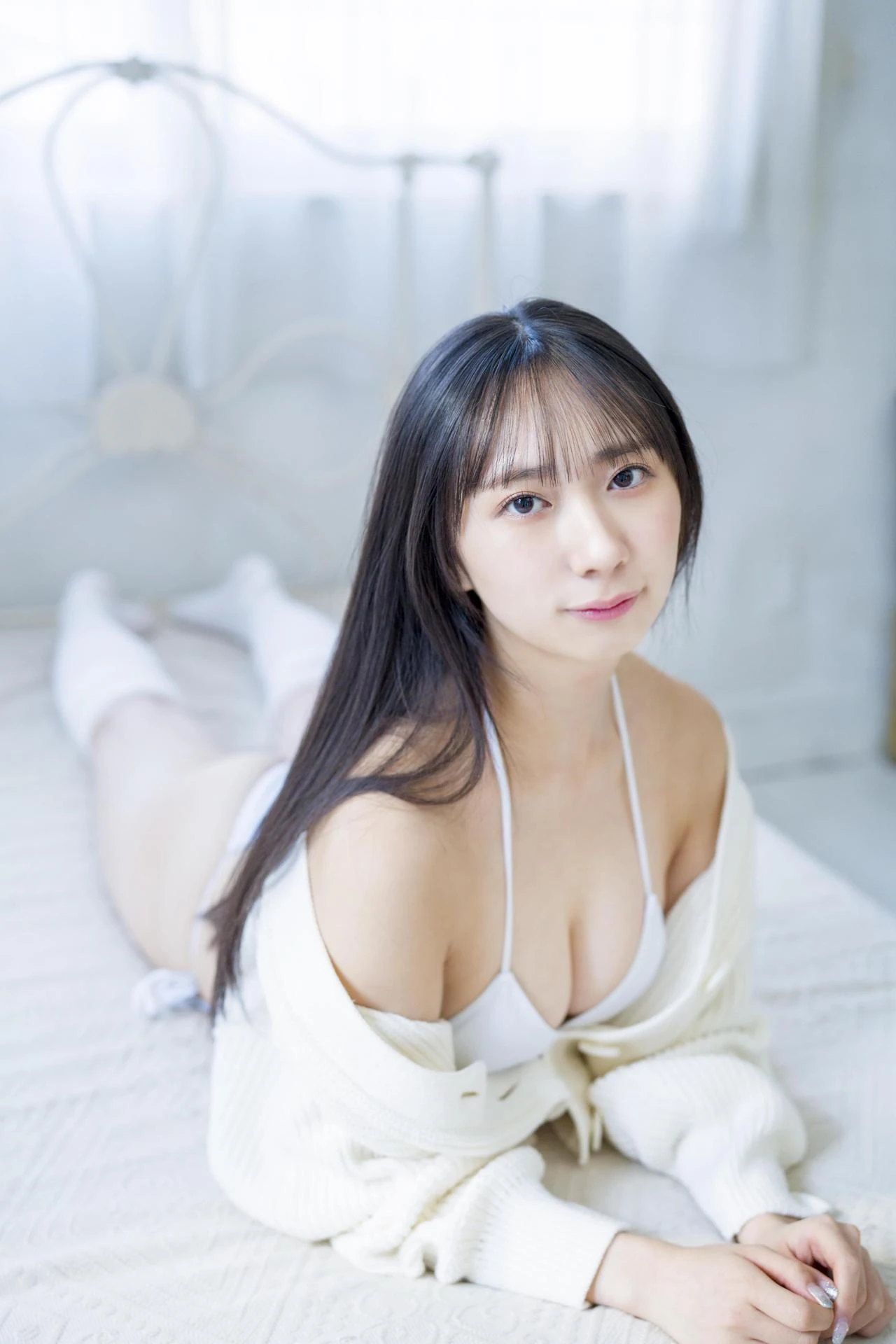 Noa Tani 谷乃愛, 写真集 「#谷の間〜真っ白な妖精アザーカット集〜」 Set.03