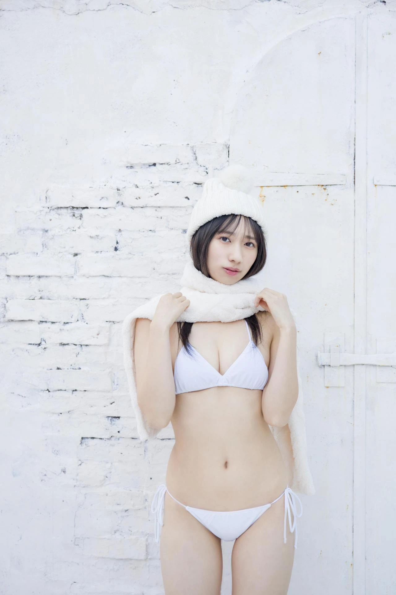 Noa Tani 谷乃愛, 写真集 「#谷の間〜真っ白な妖精アザーカット集〜」 Set.03