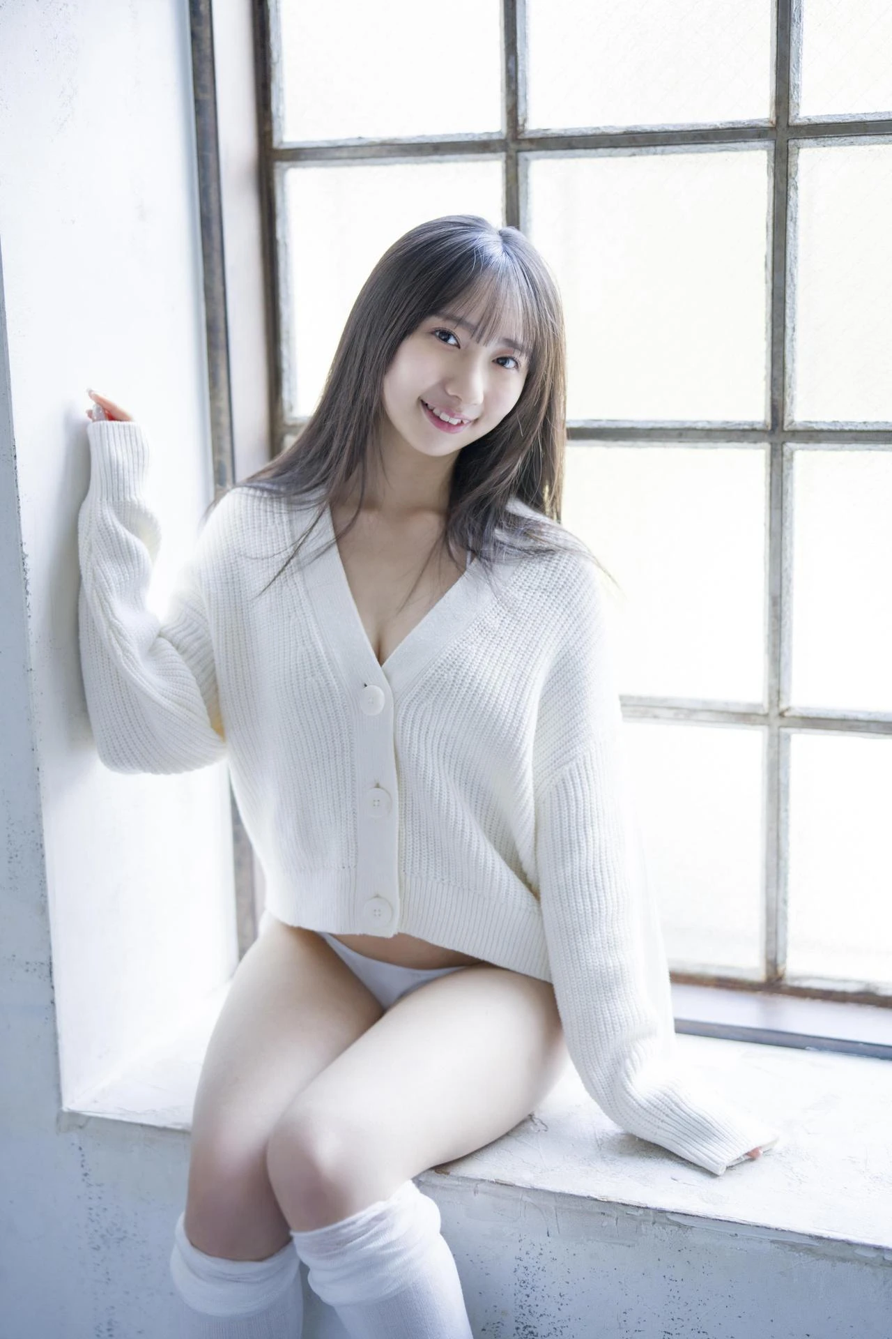 Noa Tani 谷乃愛, 写真集 「#谷の間〜真っ白な妖精アザーカット集〜」 Set.03