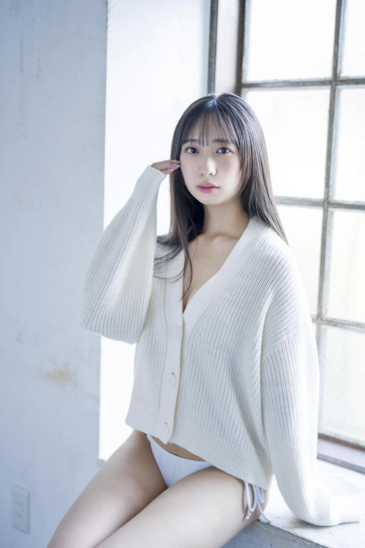 Noa Tani 谷乃愛, 写真集 「#谷の間〜真っ白な妖精アザーカット集〜」 Set.03