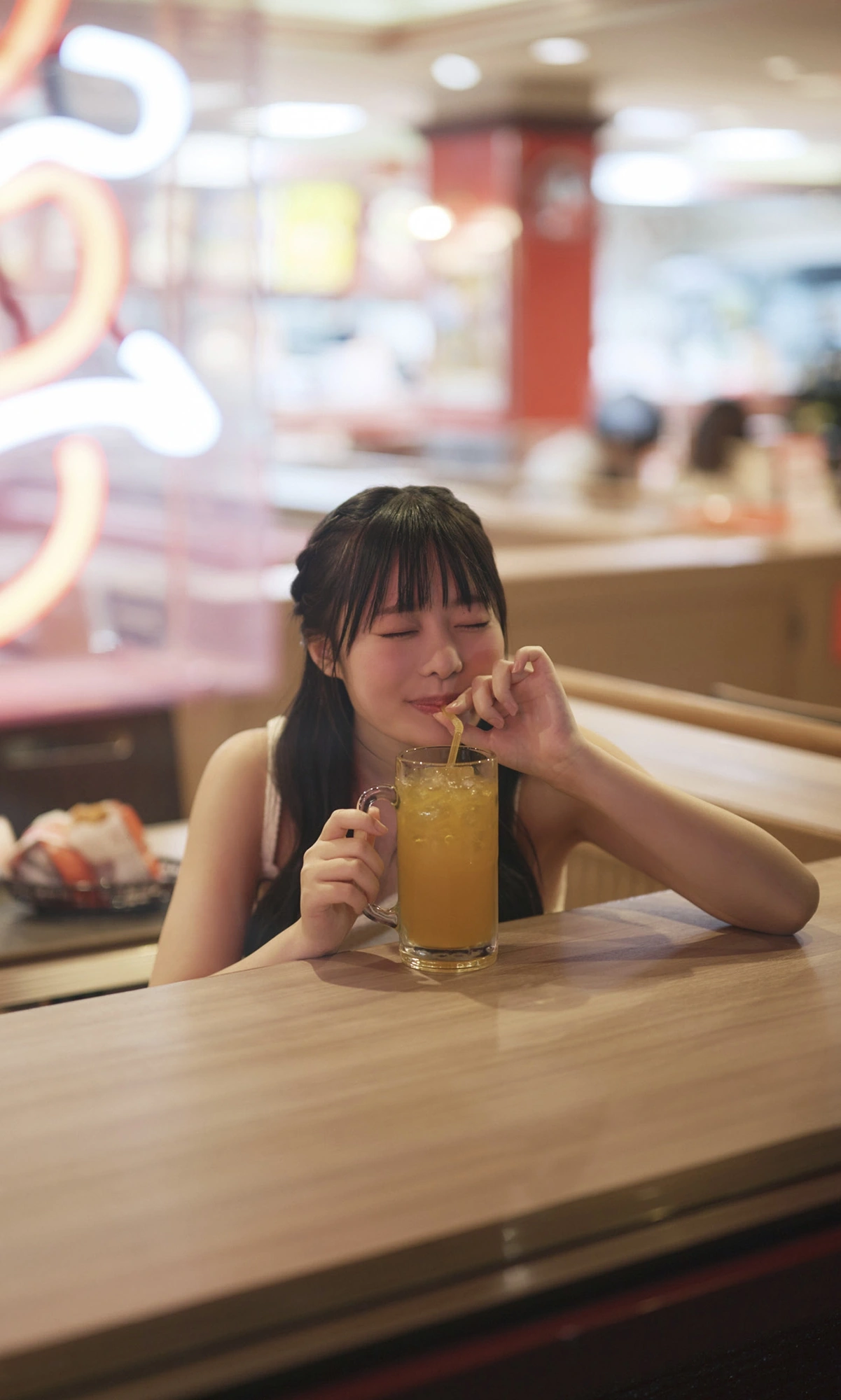 Momoha Takatsuru 高鹤桃羽, 周プレ Photo Book 「ずっとみててね～prologue～」 Set.01