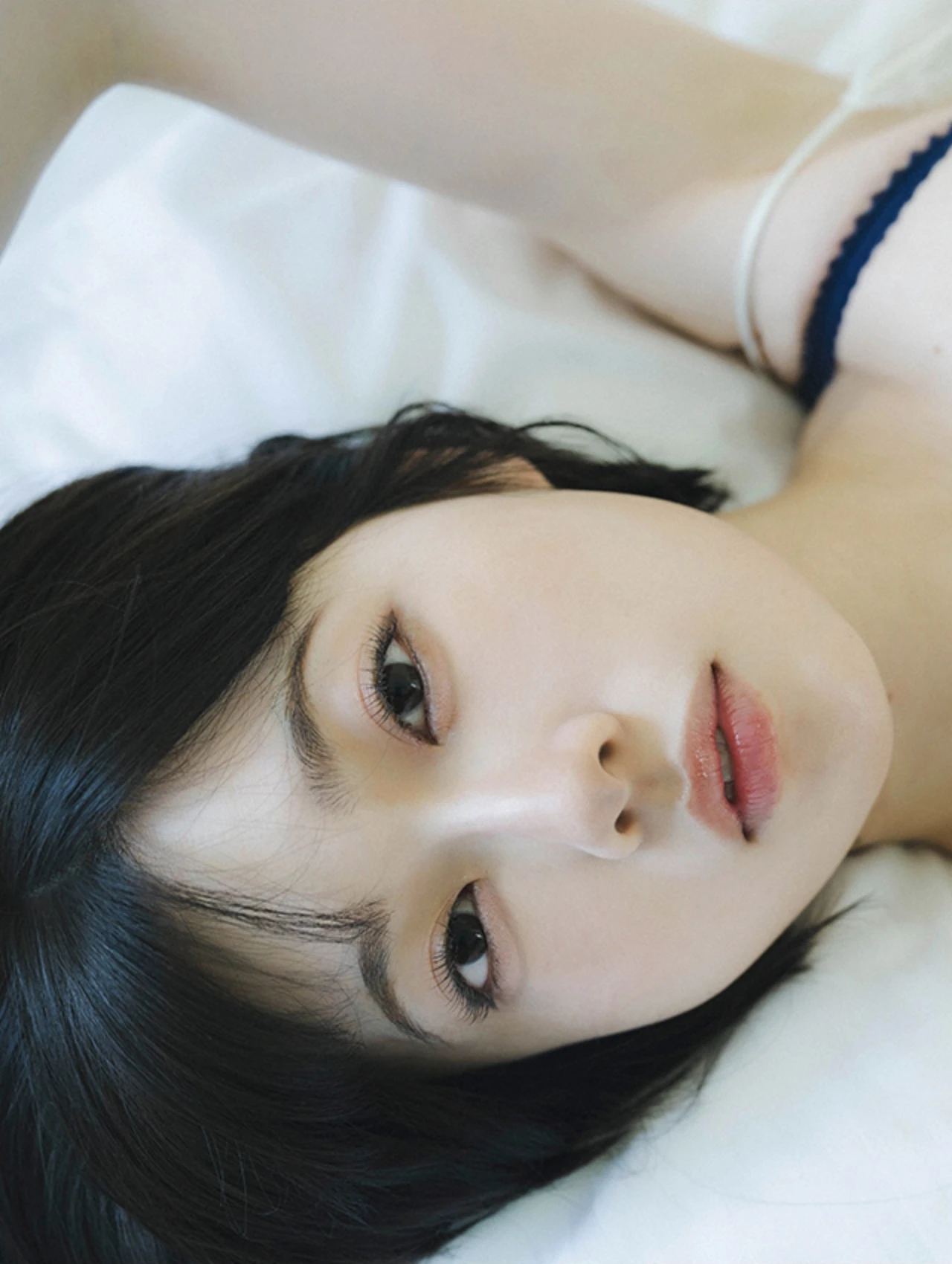 Karin Isobe 礒部花凜, 週プレ＋Special No.342 「かりんとりっぷ」 Set.04