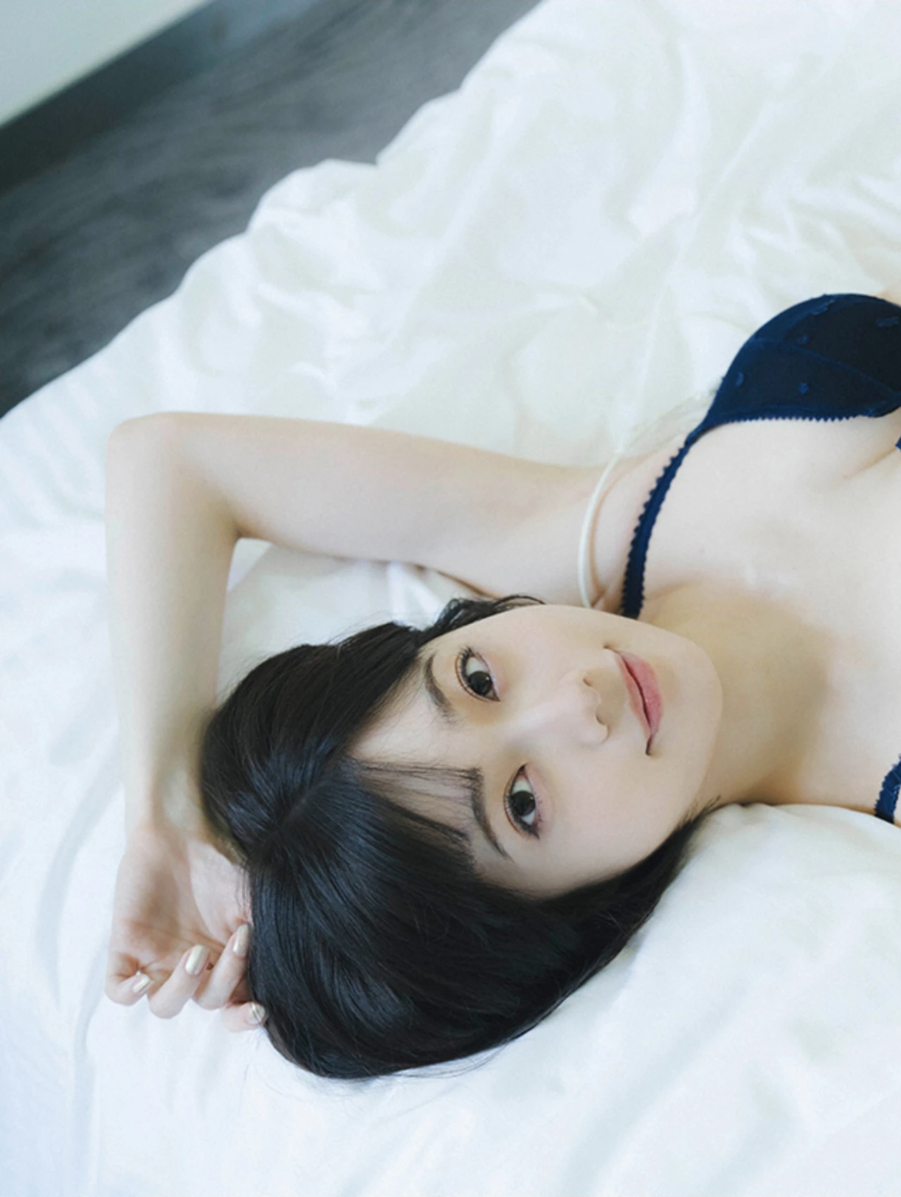 Karin Isobe 礒部花凜, 週プレ＋Special No.342 「かりんとりっぷ」 Set.04