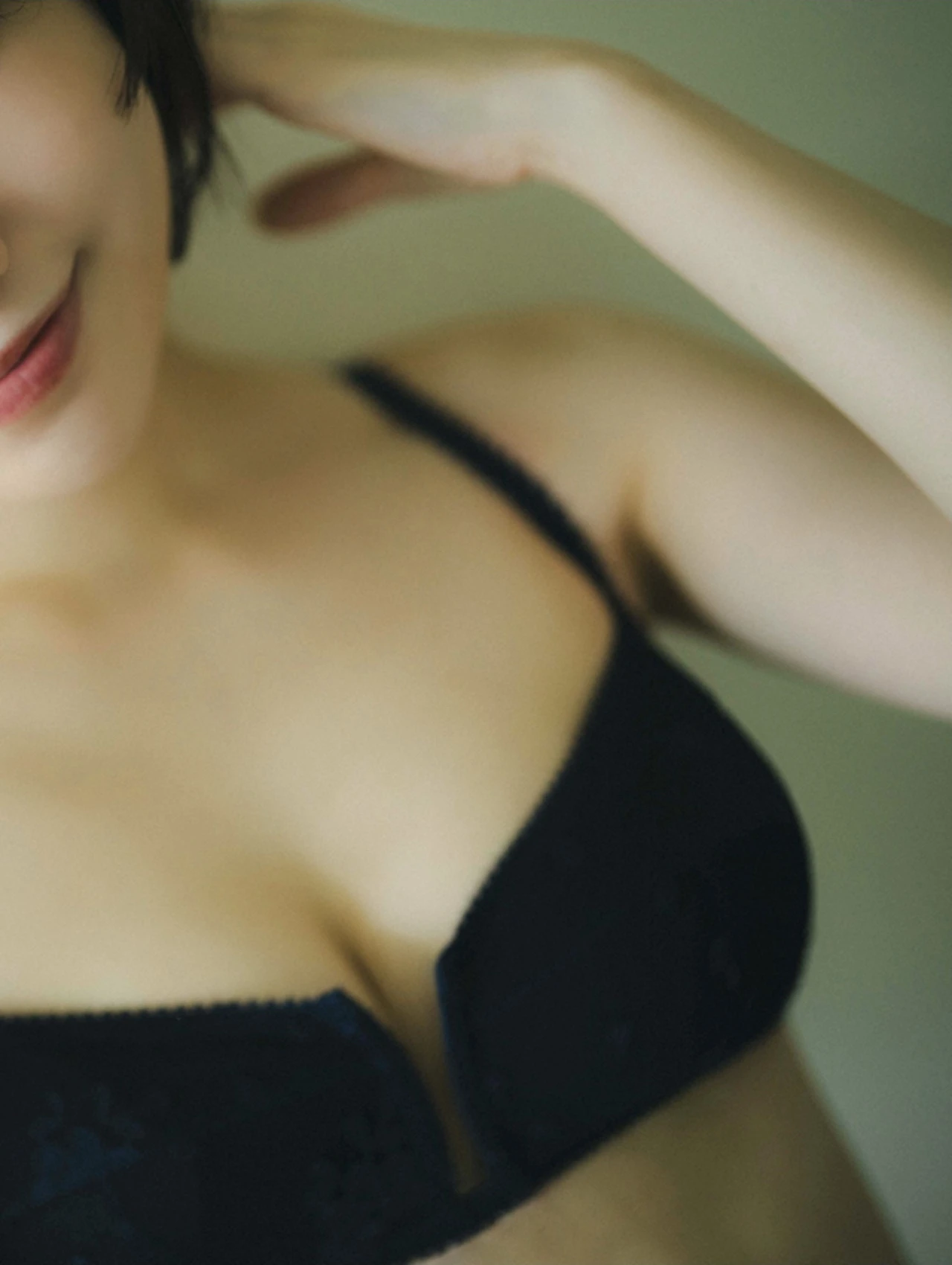 Karin Isobe 礒部花凜, 週プレ＋Special No.342 「かりんとりっぷ」 Set.04