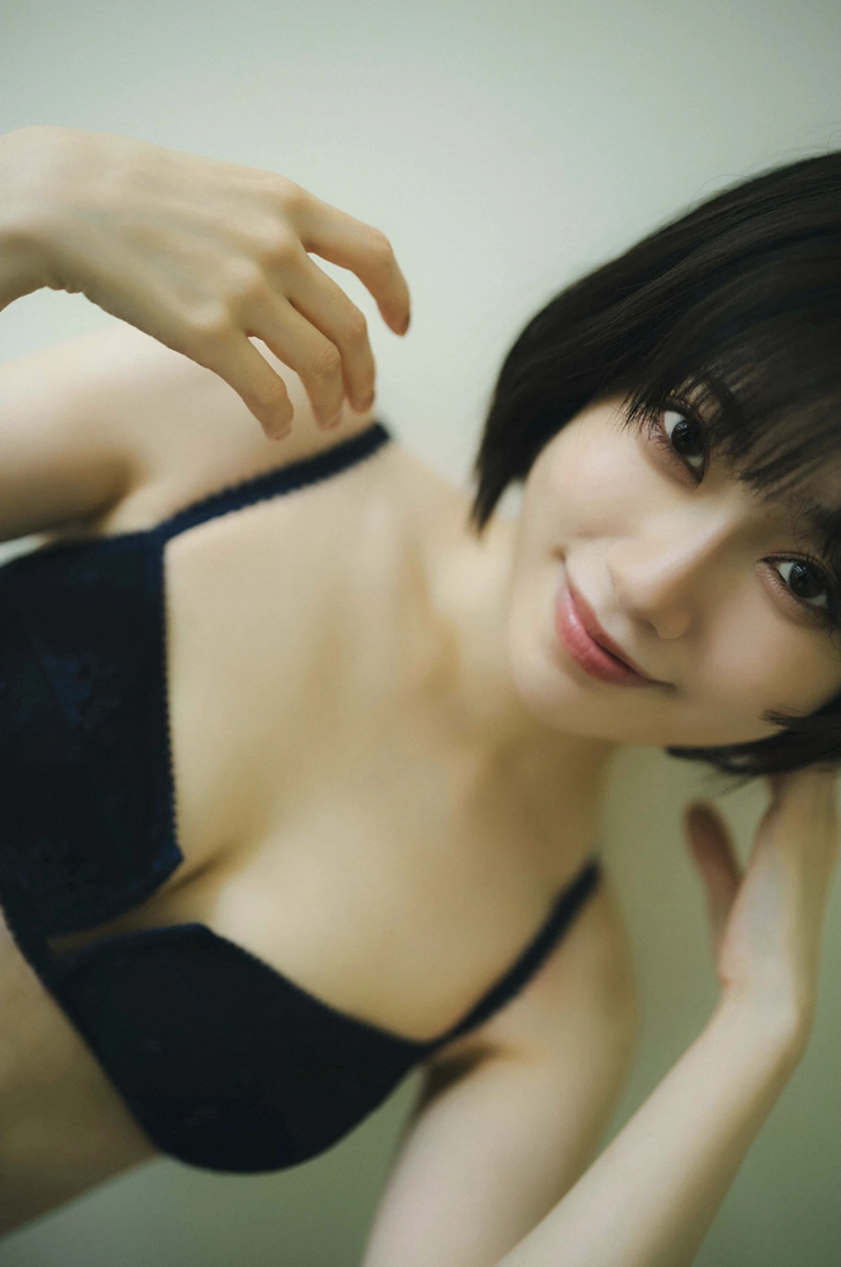 Karin Isobe 礒部花凜, 週プレ＋Special No.342 「かりんとりっぷ」 Set.04