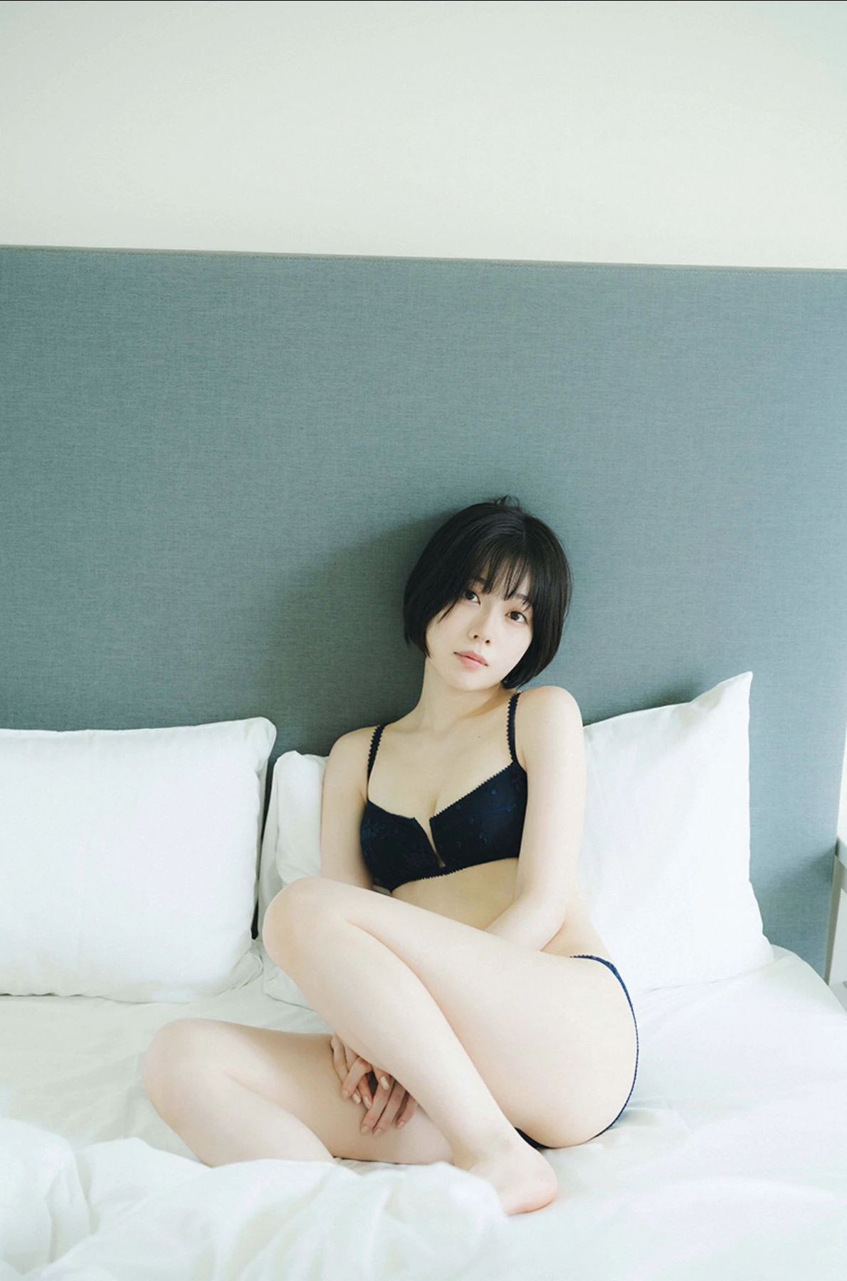 Karin Isobe 礒部花凜, 週プレ＋Special No.342 「かりんとりっぷ」 Set.04