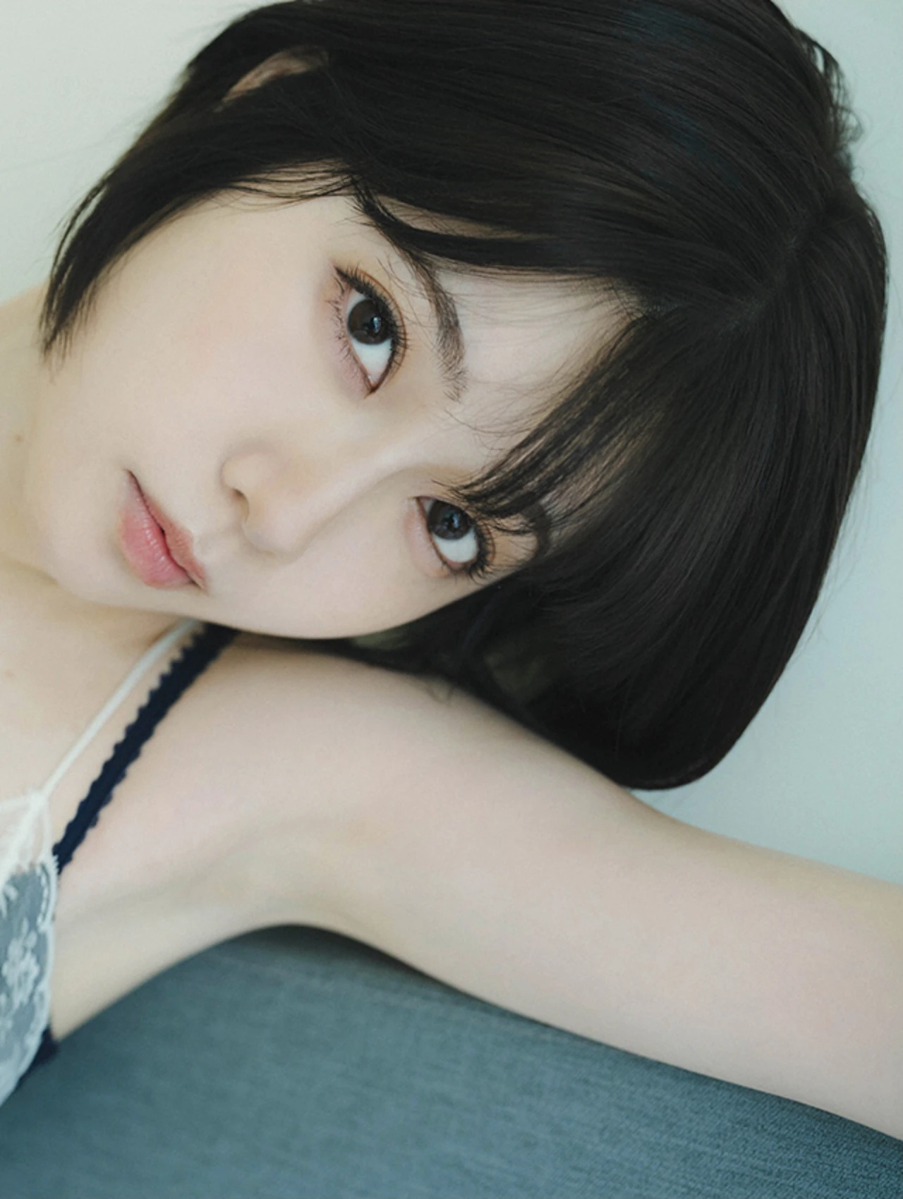 Karin Isobe 礒部花凜, 週プレ＋Special No.342 「かりんとりっぷ」 Set.04