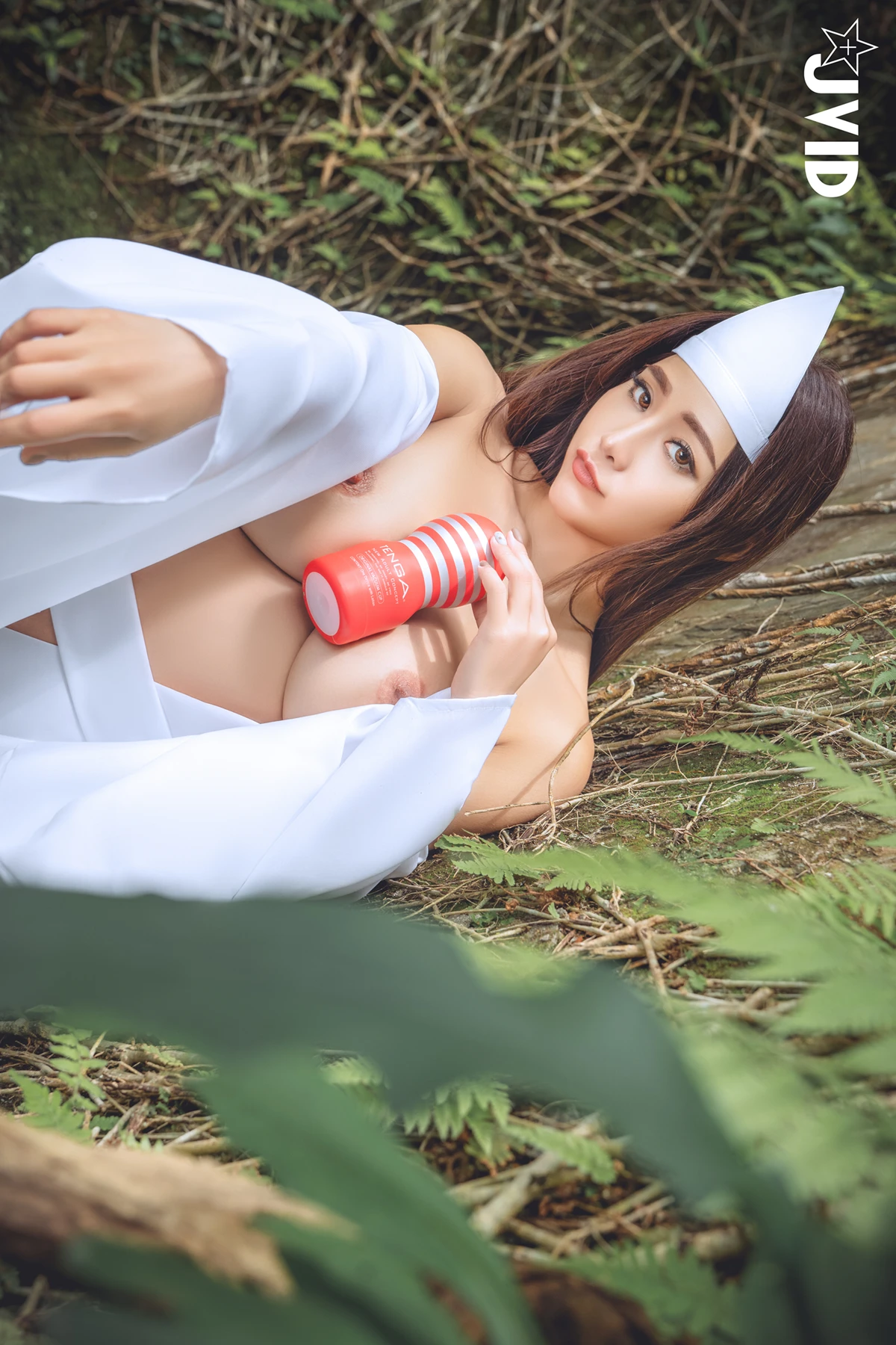 JVID Lele 樂樂 – E奶上空無遮【痴女幽霊△鬼姬杯】來去鄉下住一晚，出差沒想到卻…撞鬼了。 Set.01