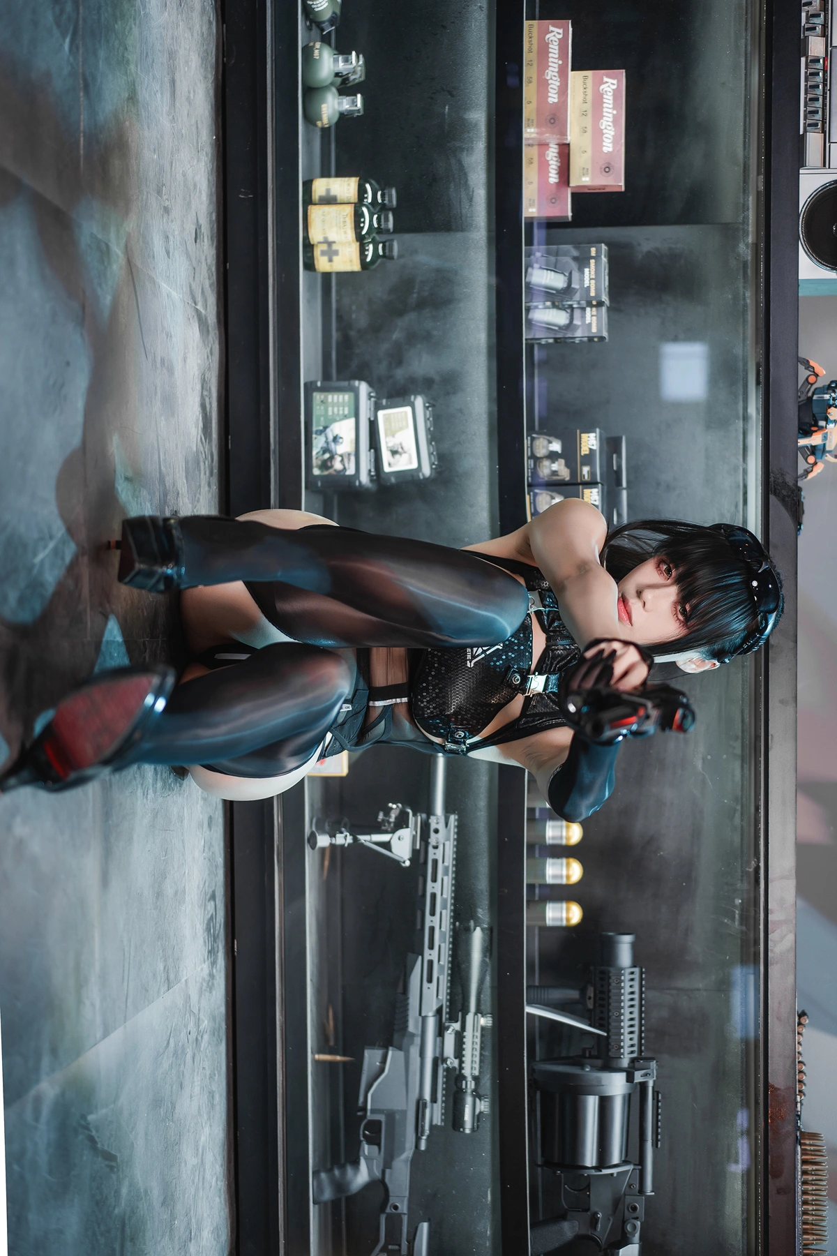 Cosplay 九言 – 战术人形