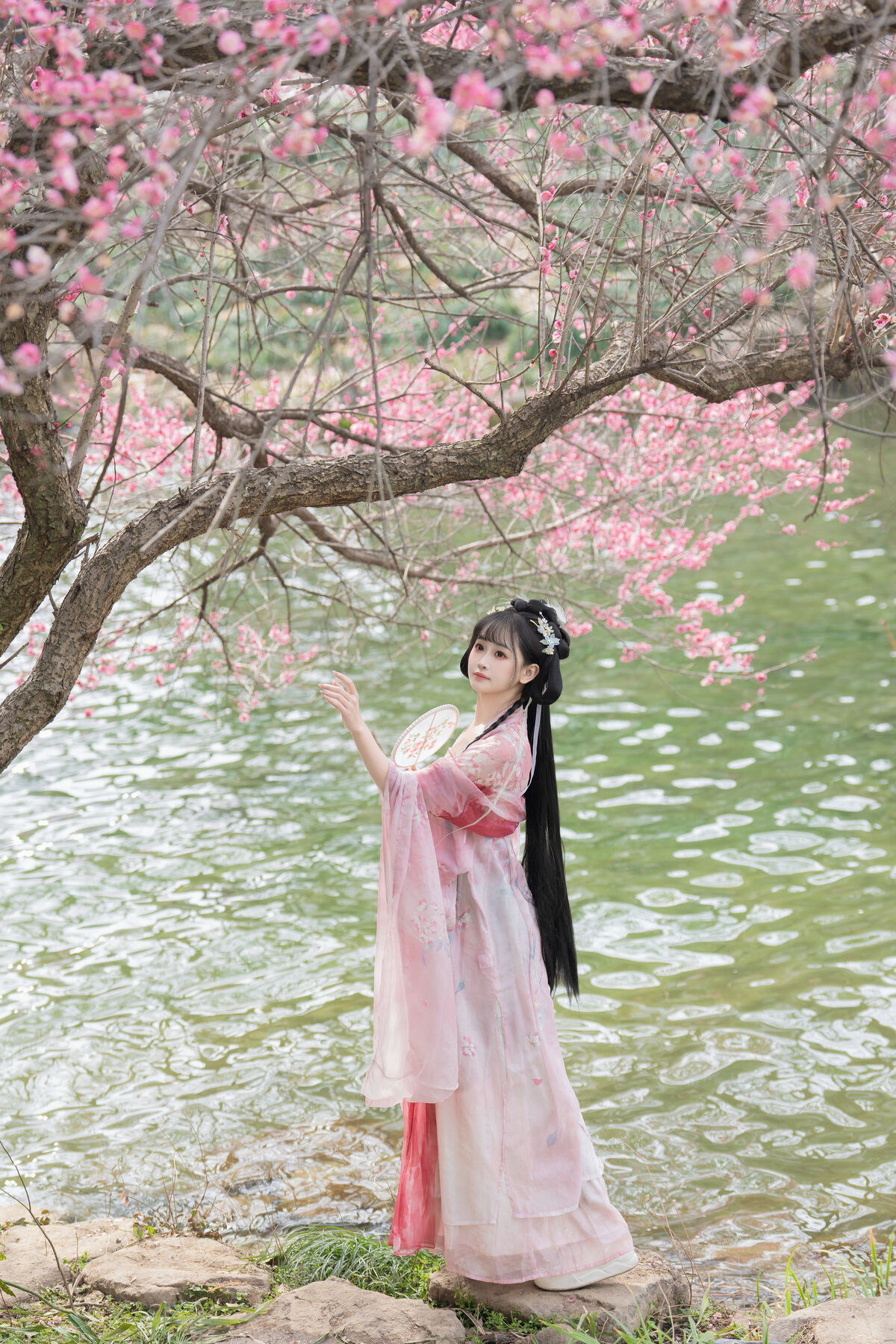 YiTuYu艺图语 Vol.8759 Jiao Yi Zhi Sui Sui