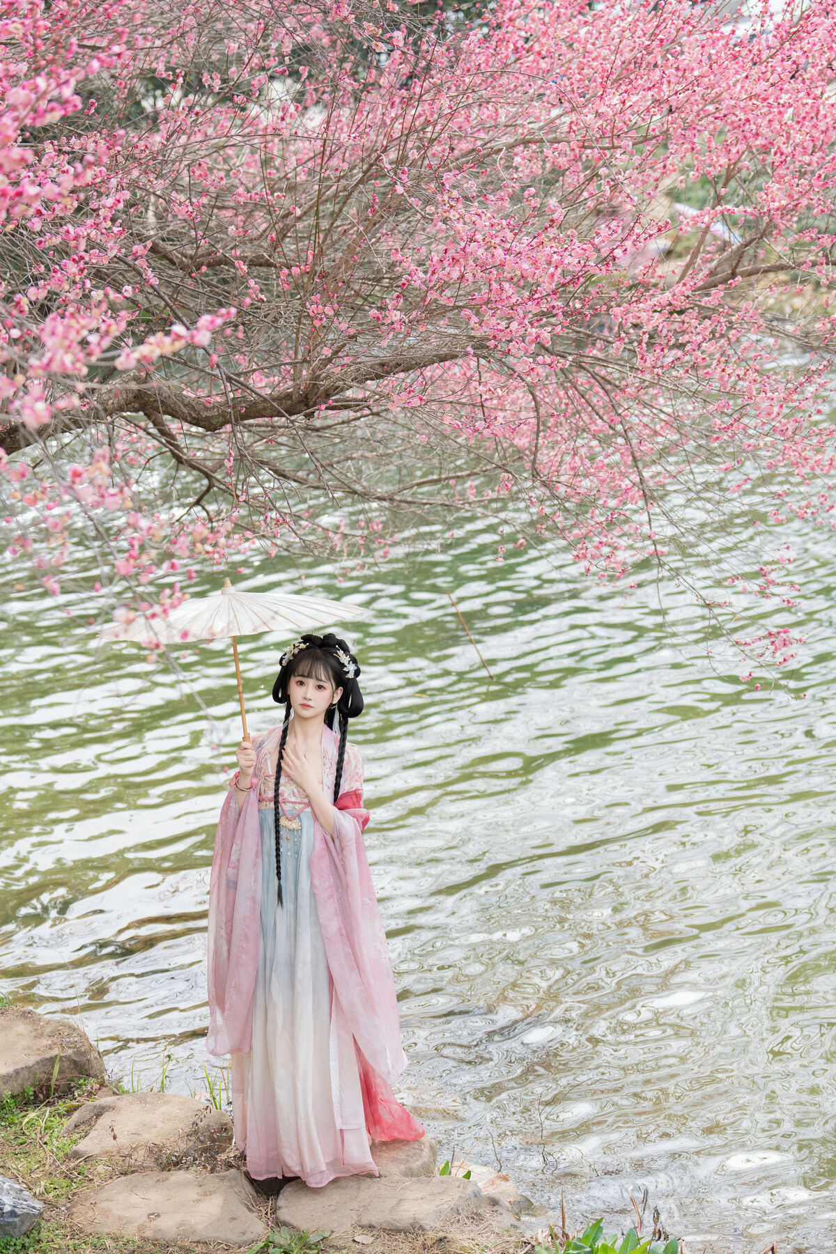 YiTuYu艺图语 Vol.8759 Jiao Yi Zhi Sui Sui