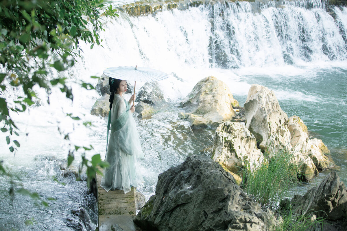 YiTuYu艺图语 Vol.8840 Ku Ku