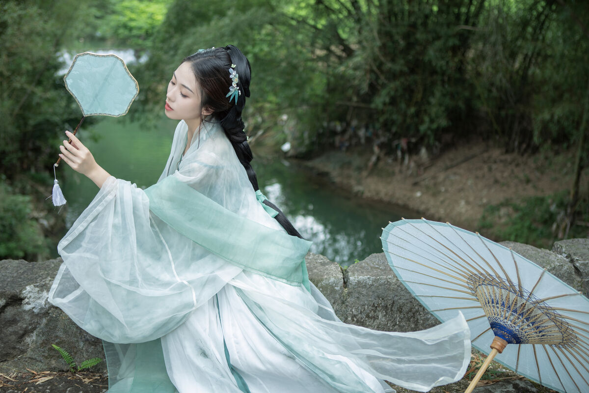 YiTuYu艺图语 Vol.8840 Ku Ku