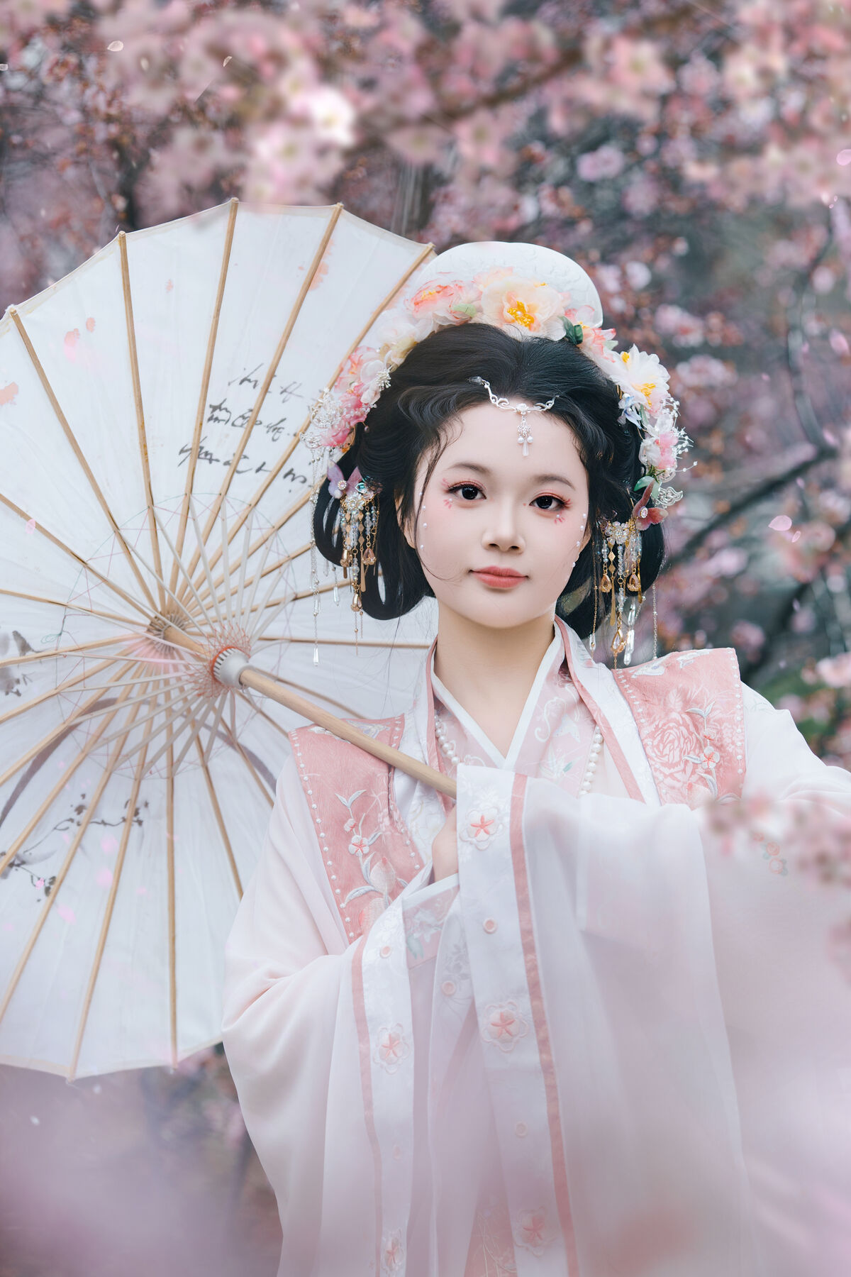 YiTuYu艺图语 Vol.8761 Jiao Tang Ma Qi Duo