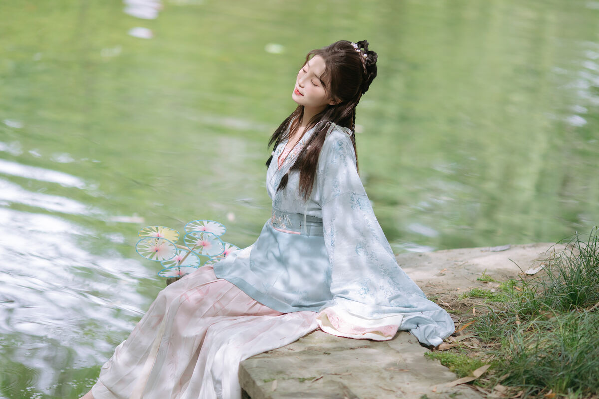 YiTuYu艺图语 Vol.8800 Chu Yuan Yuan