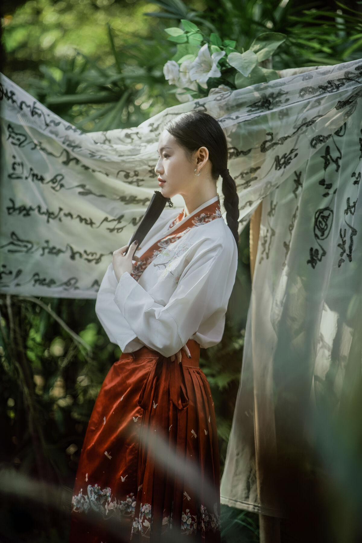 YiTuYu艺图语 Vol.8842 Man Li