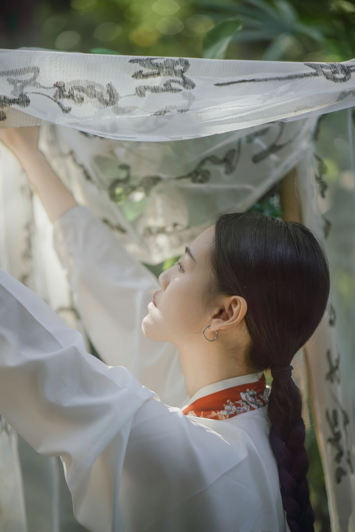 YiTuYu艺图语 Vol.8842 Man Li