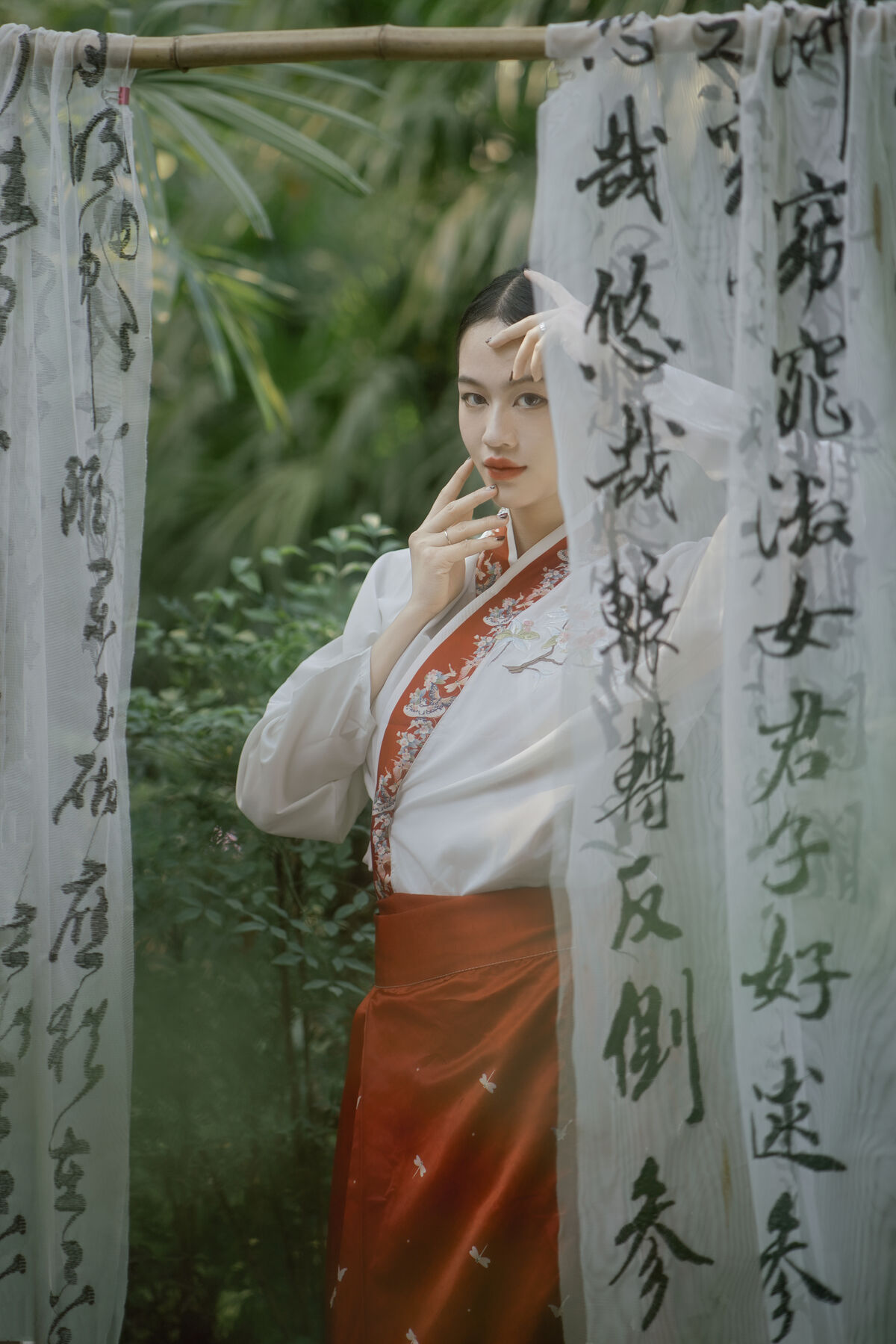 YiTuYu艺图语 Vol.8842 Man Li