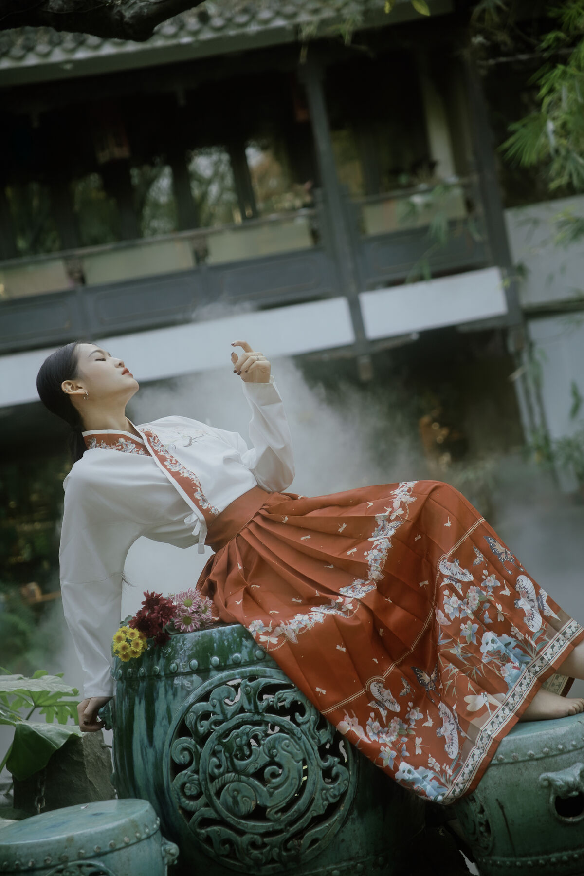 YiTuYu艺图语 Vol.8842 Man Li