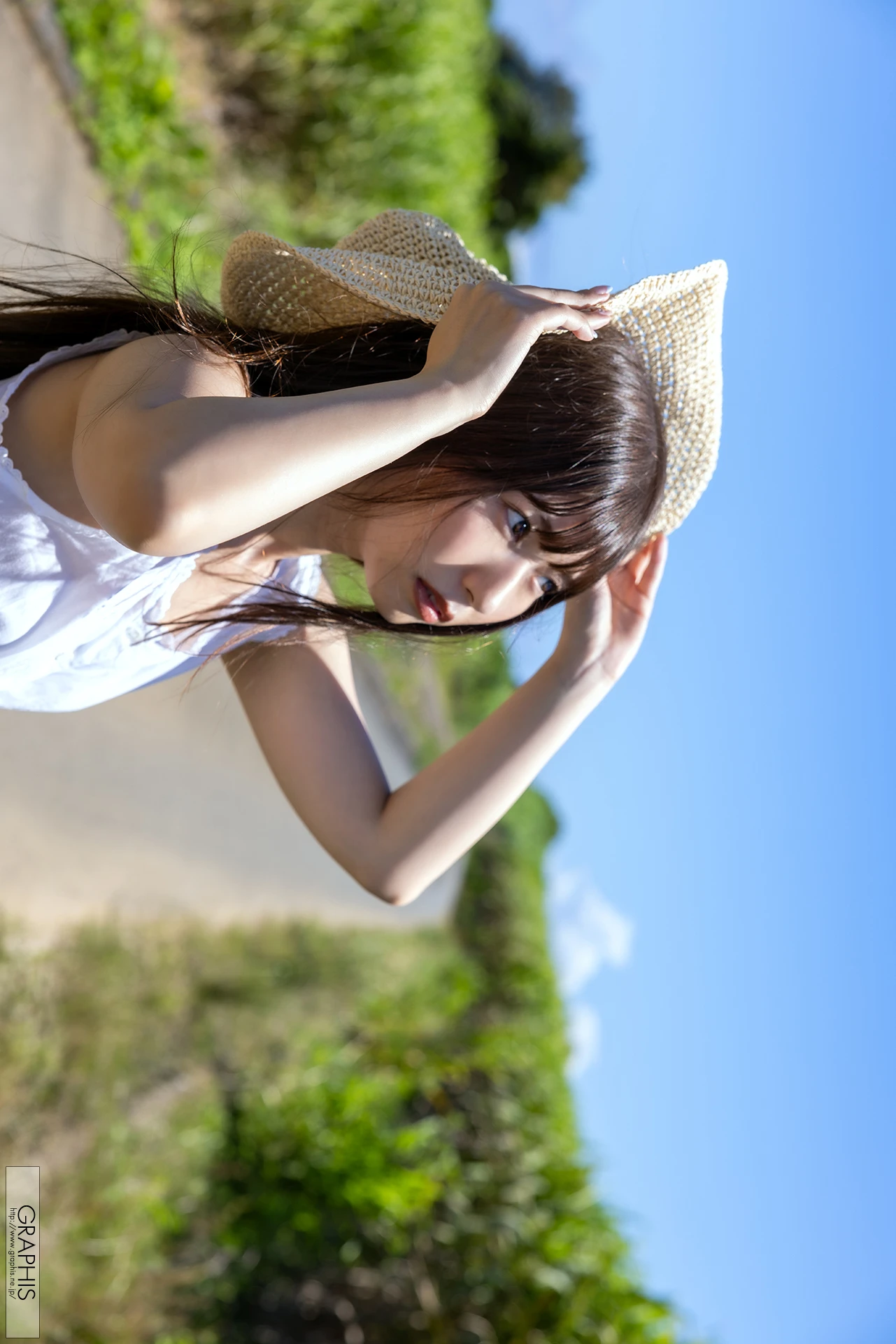 Miyu Aizawa 逢沢みゆ, Graphis New Year’s Holiday Special 2026 Vol.1-2
