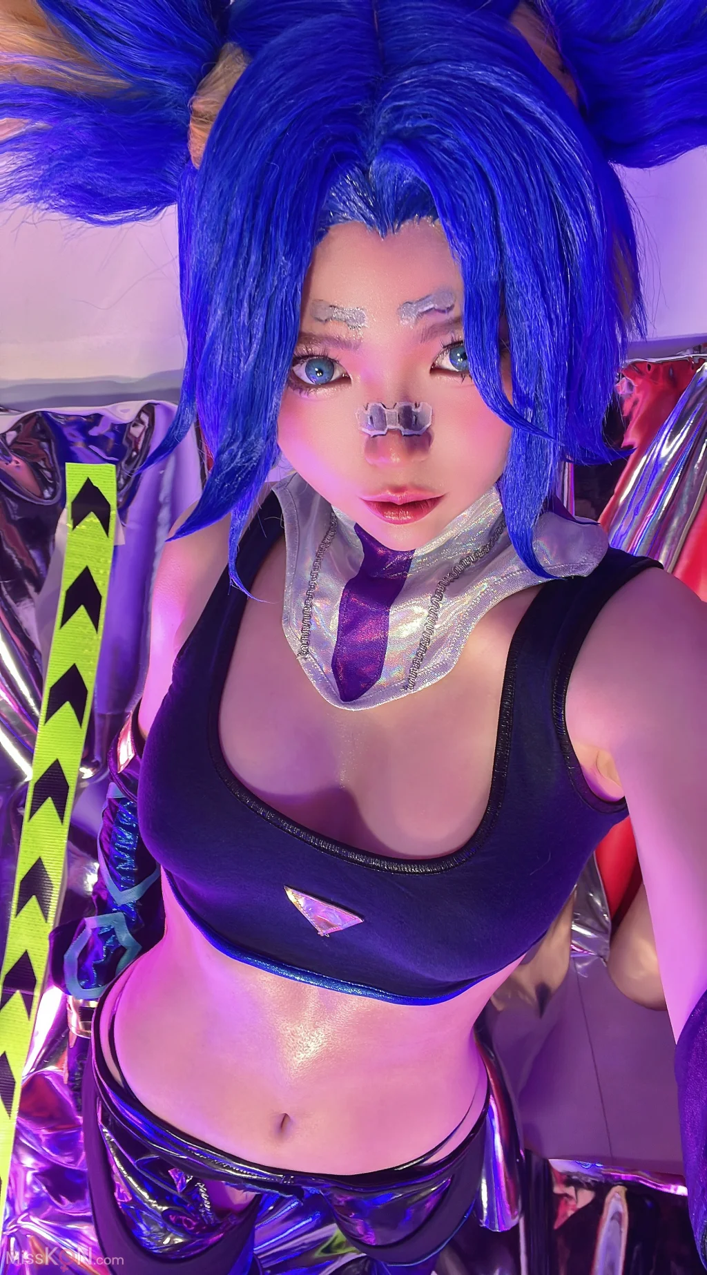 Coser@ZinieQ_ Valorant 无畏契约-霓虹+S