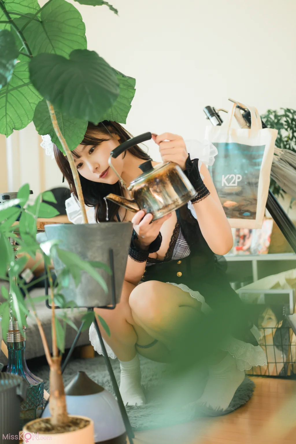 Coser@けん研 (けんけん)_ DL写真集 推し型メイドロイドとしたいこと