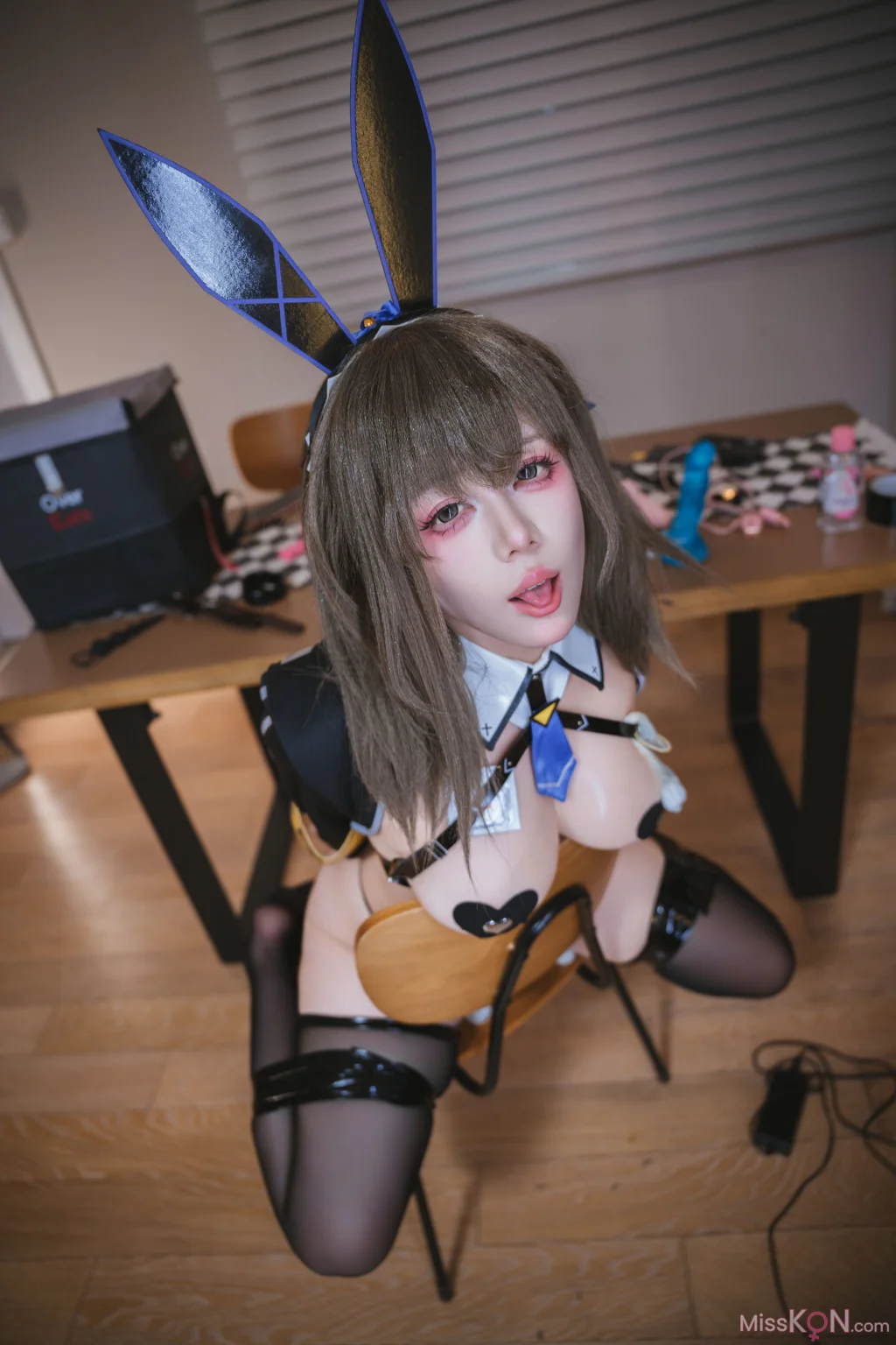 Coser@九言_ 外卖兔女郎