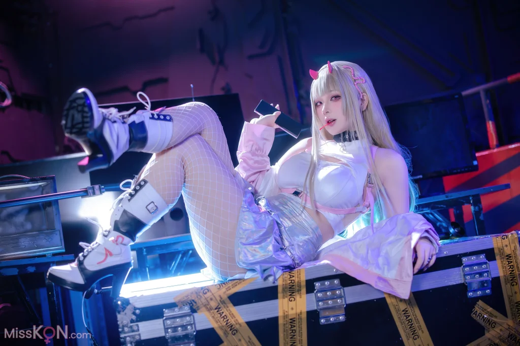 Coser@屿鱼_ 胜利女神：妮姬 毒蛇