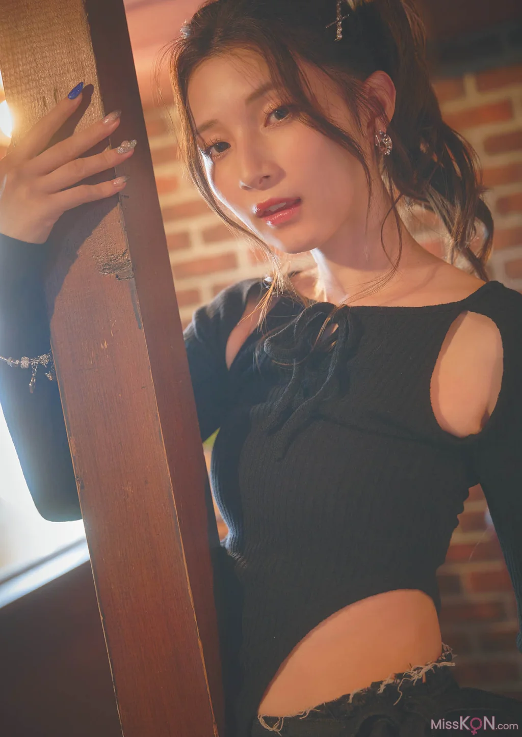 Honoka Kuroki (黒木ほの香)_ 2nd写真集 Move on