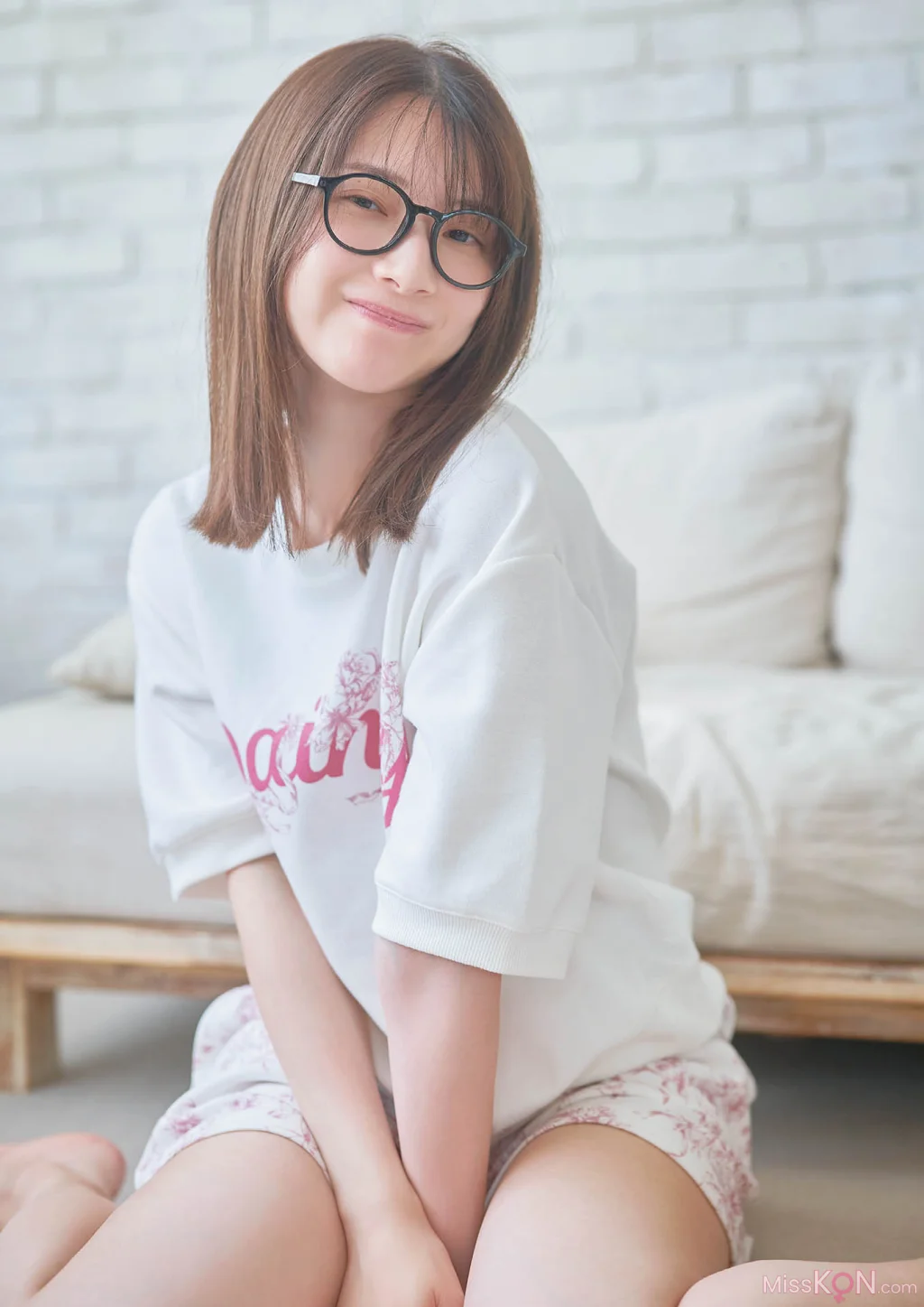 Honoka Kuroki (黒木ほの香)_ 2nd写真集 Move on