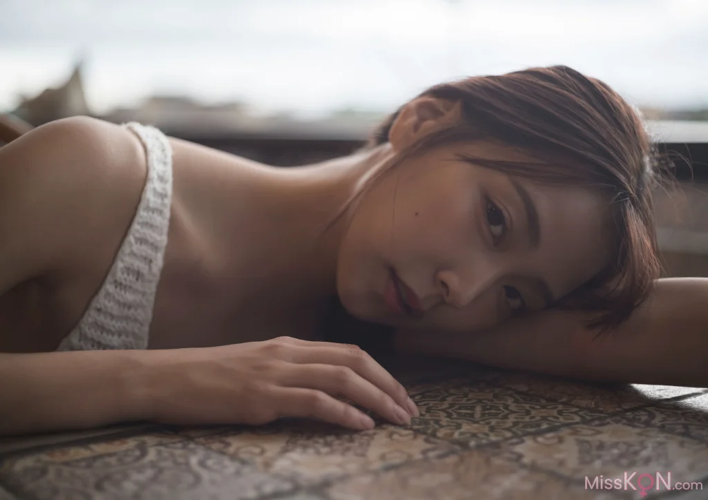Miru Shiroma (白間美瑠)_ 写真集 MERCI Another Edition [Side A]