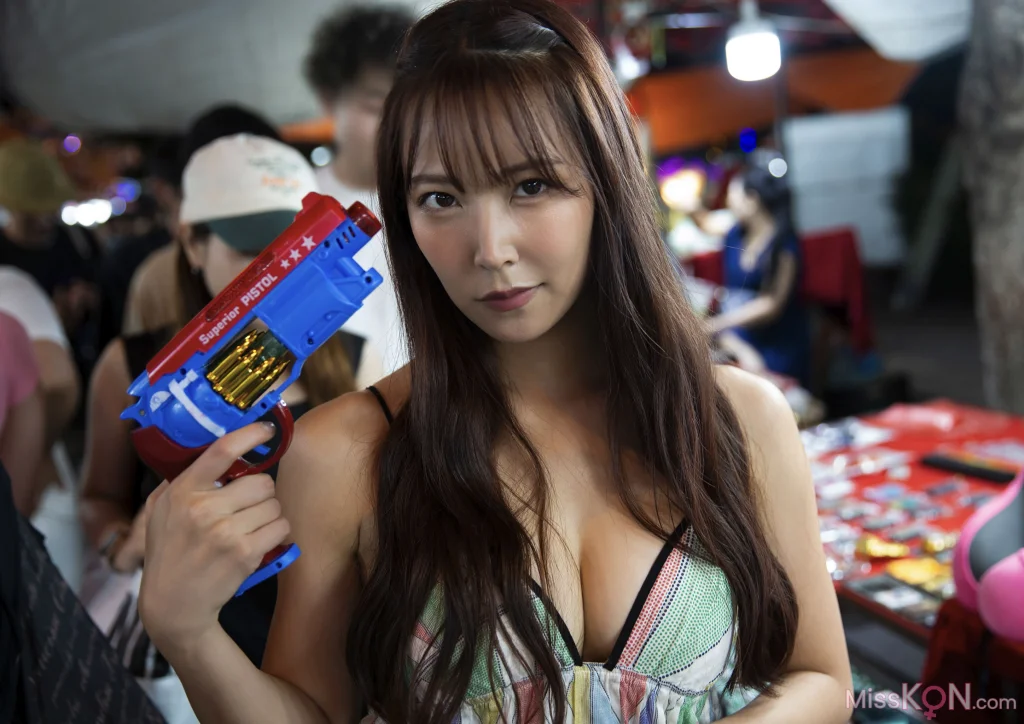 Miru Shiroma (白間美瑠)_ 写真集 MERCI Another Edition [Side A]