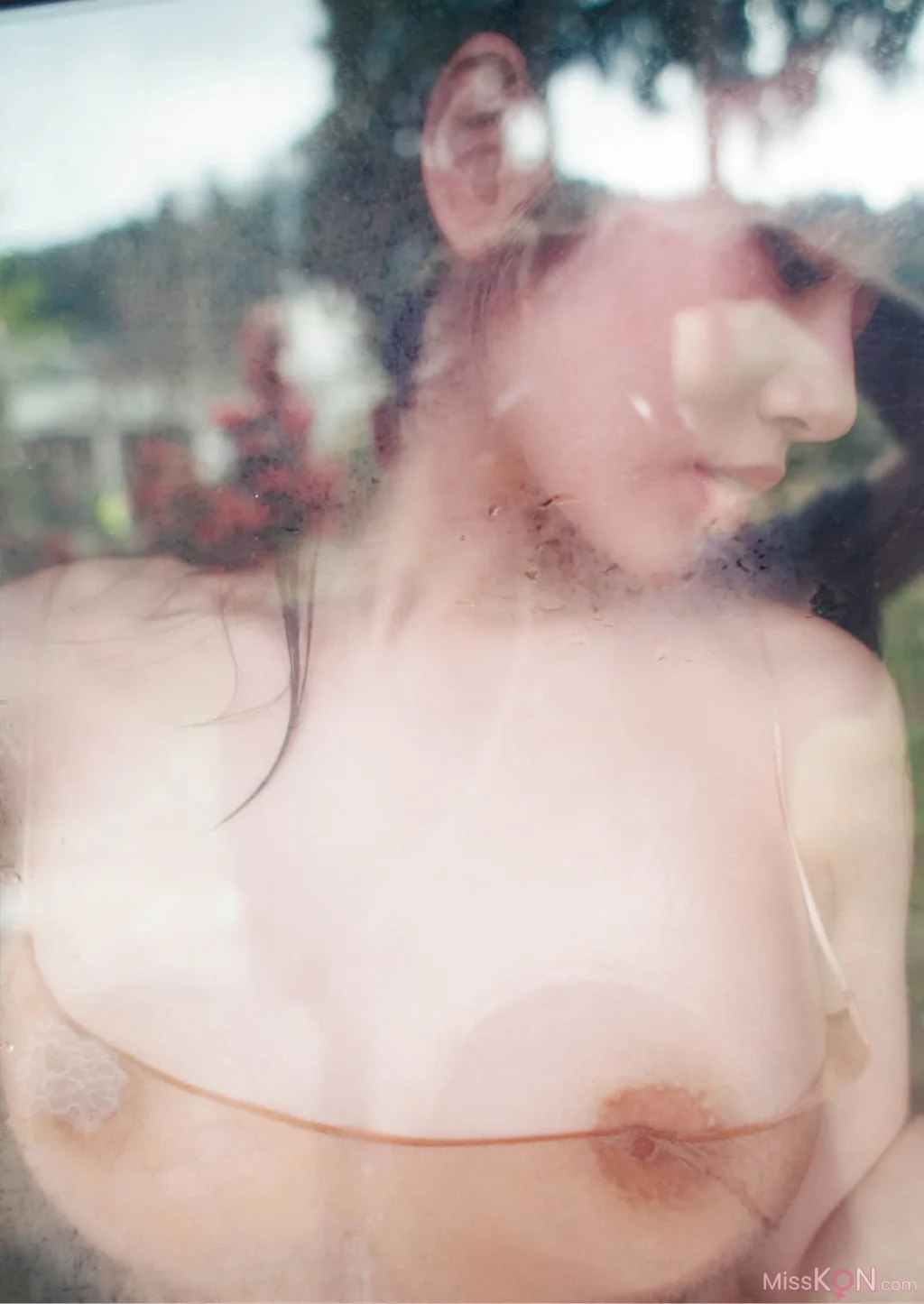 Saika Kawakita (河北彩伽)_ 写真集『うたかたの花』増ページ【デジタル特装版】