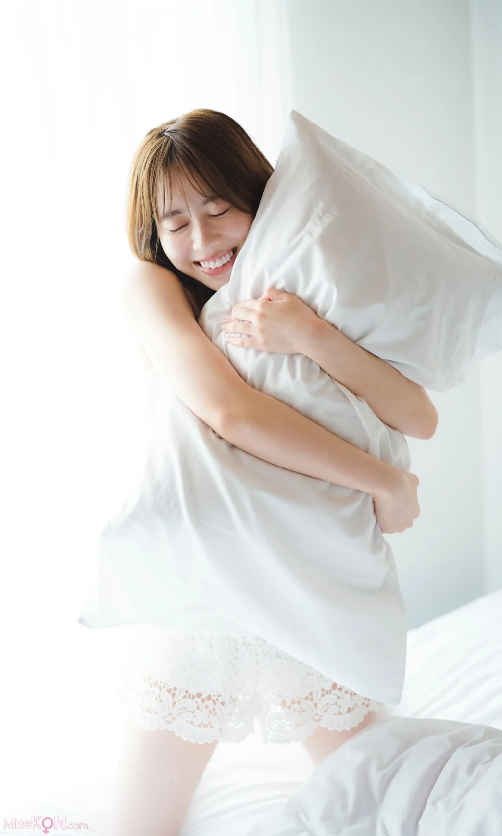 Sayuri Date (伊達さゆり)_【デジタル限定】写真集「雨恋ダイアリー」 (週プレ PHOTO BOOK)