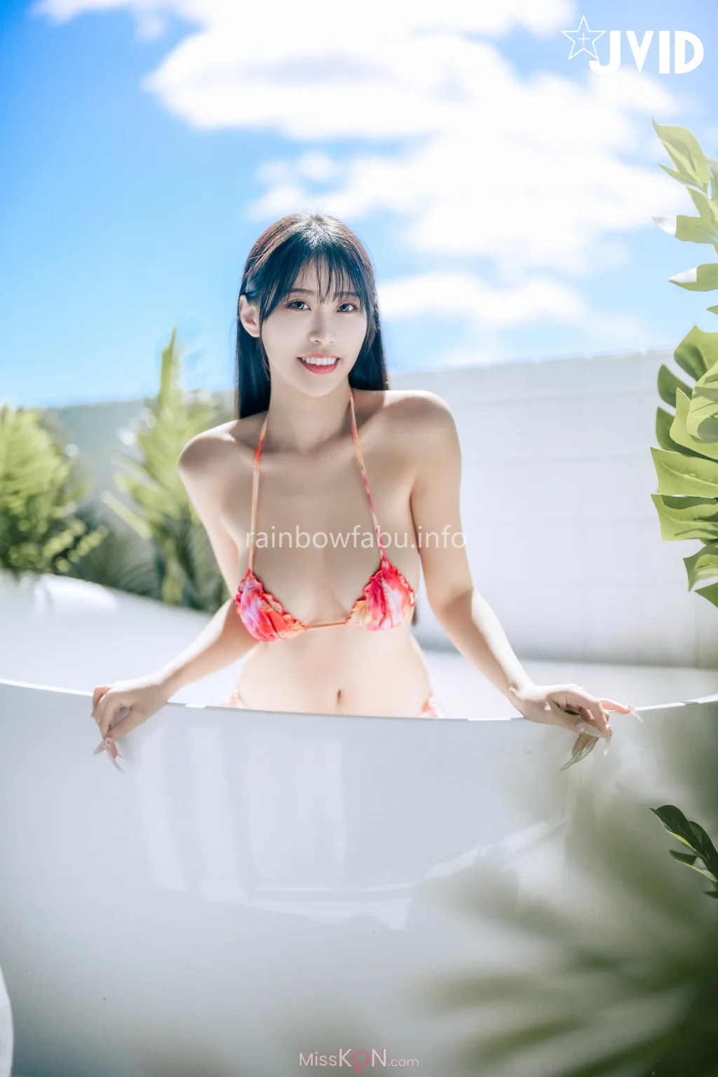 [JVID] WenHsin 玟妡_ 濕身陽台戲水夏日多巴胺😳超小片比基尼🔥羊入虎口不吃對不起自己😈