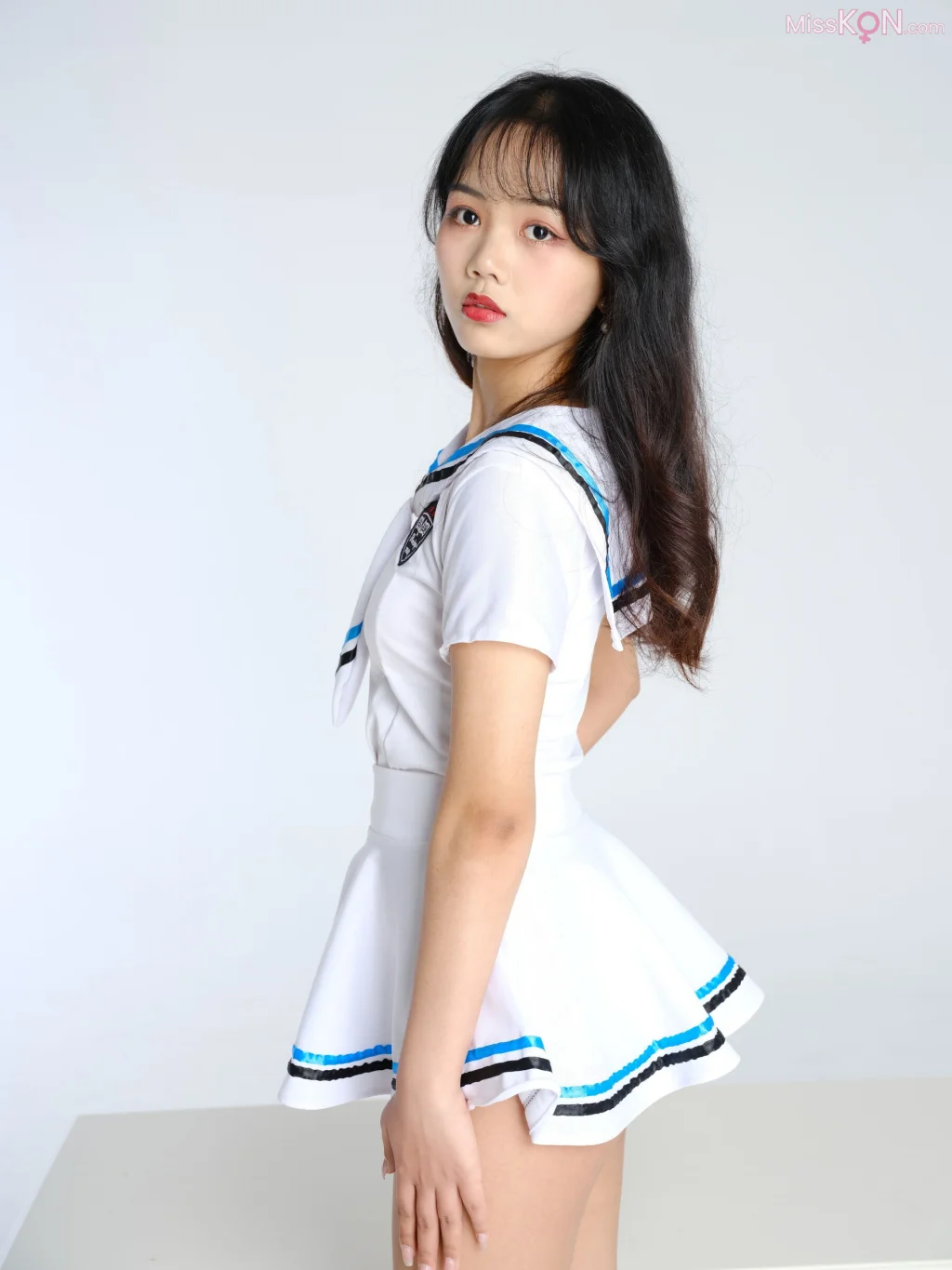 [Private Photoshoot] 香奈儿_ 行色高颜值长腿女神 全尺度私拍