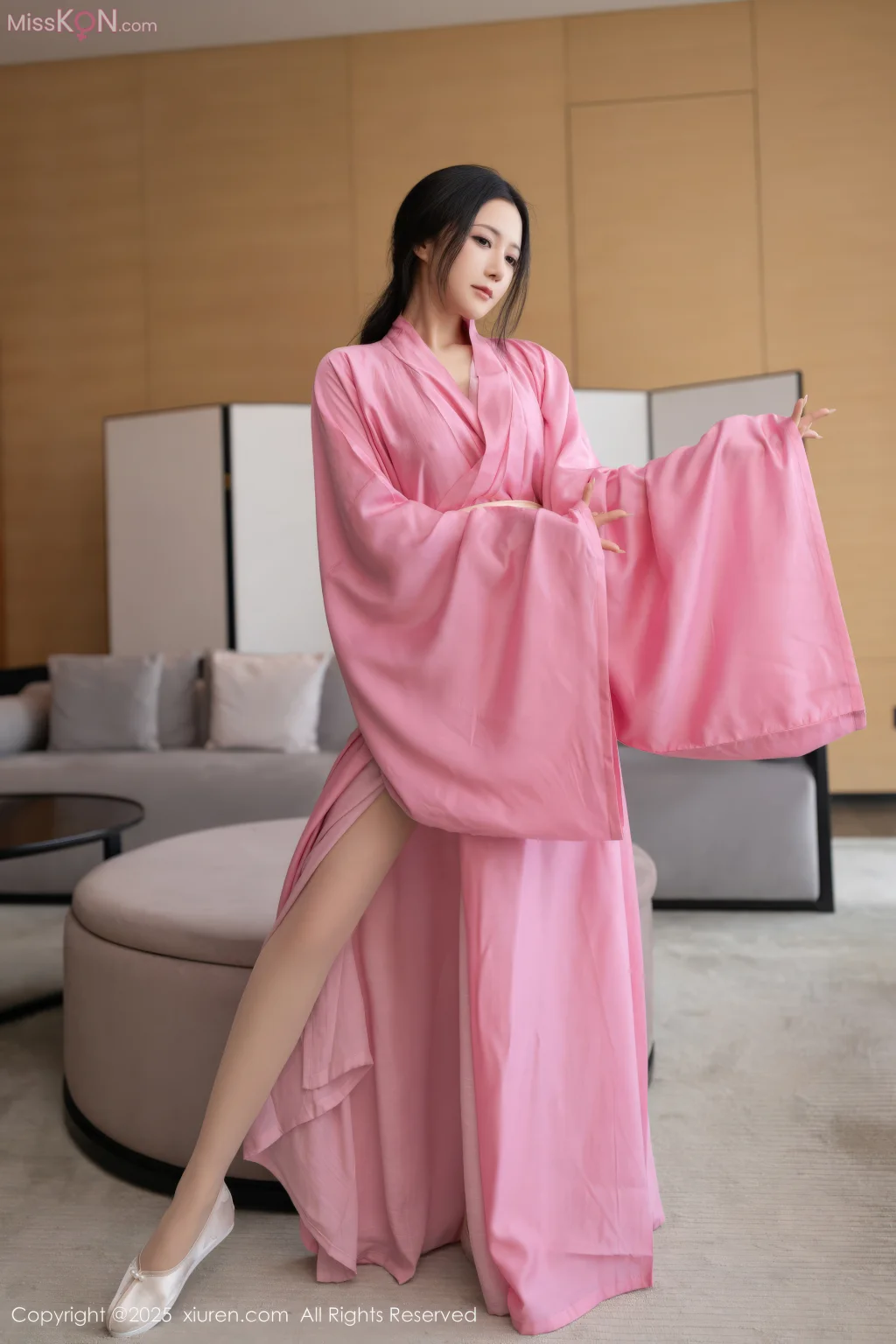 XIUREN No.11049_ 鱼子酱Fish