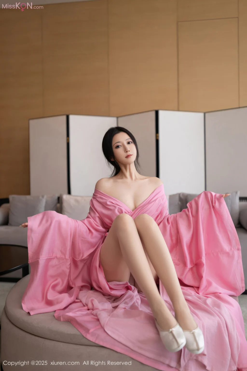 XIUREN No.11049_ 鱼子酱Fish