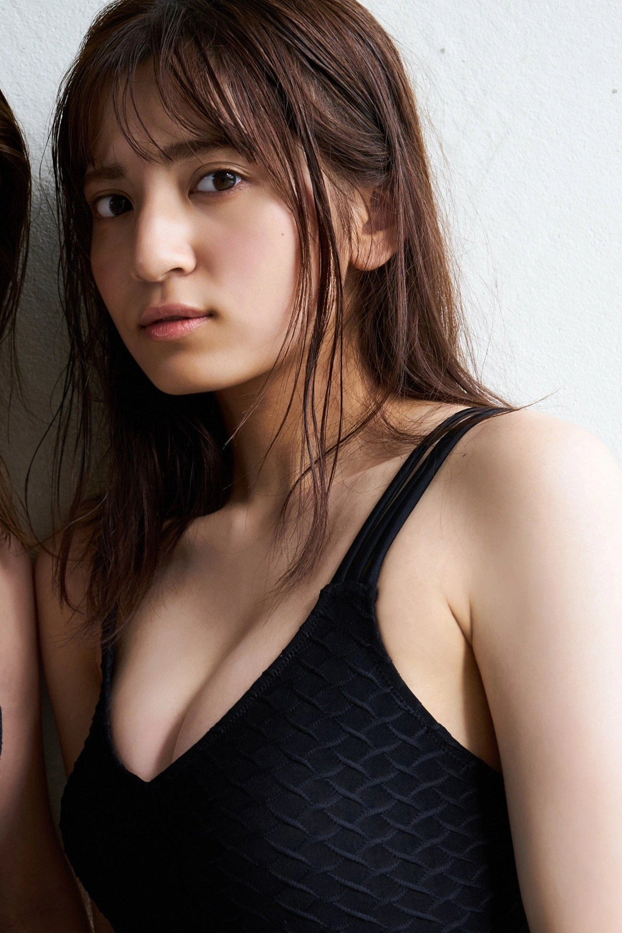 都丸紗也華＆亜華梨, FLASHデジタルフォトブック 「奇跡の姉妹・初共演」 Set.05