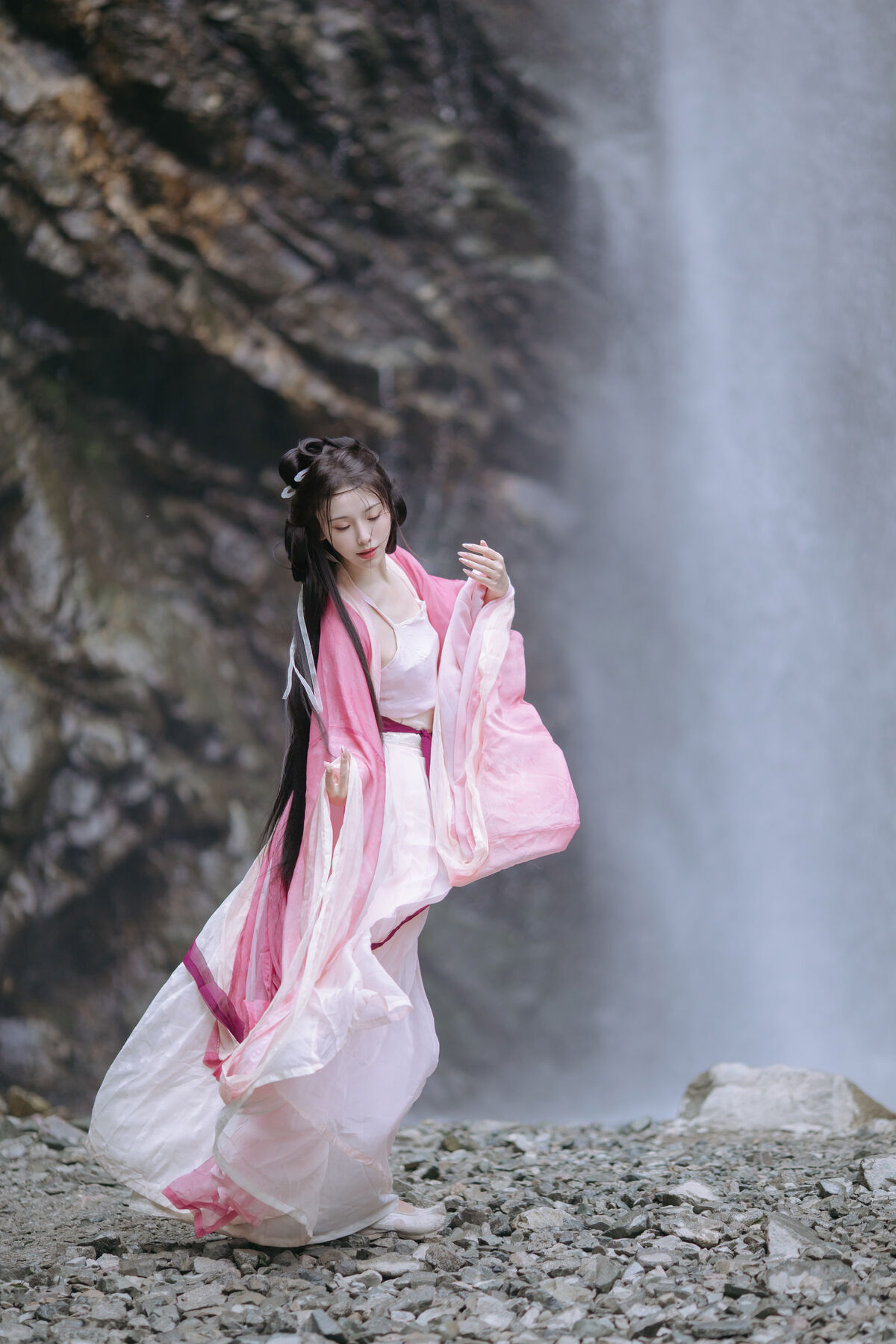 YiTuYu艺图语 Vol.8765 Yi Xiao Zhi Zhi Zhi Zhi