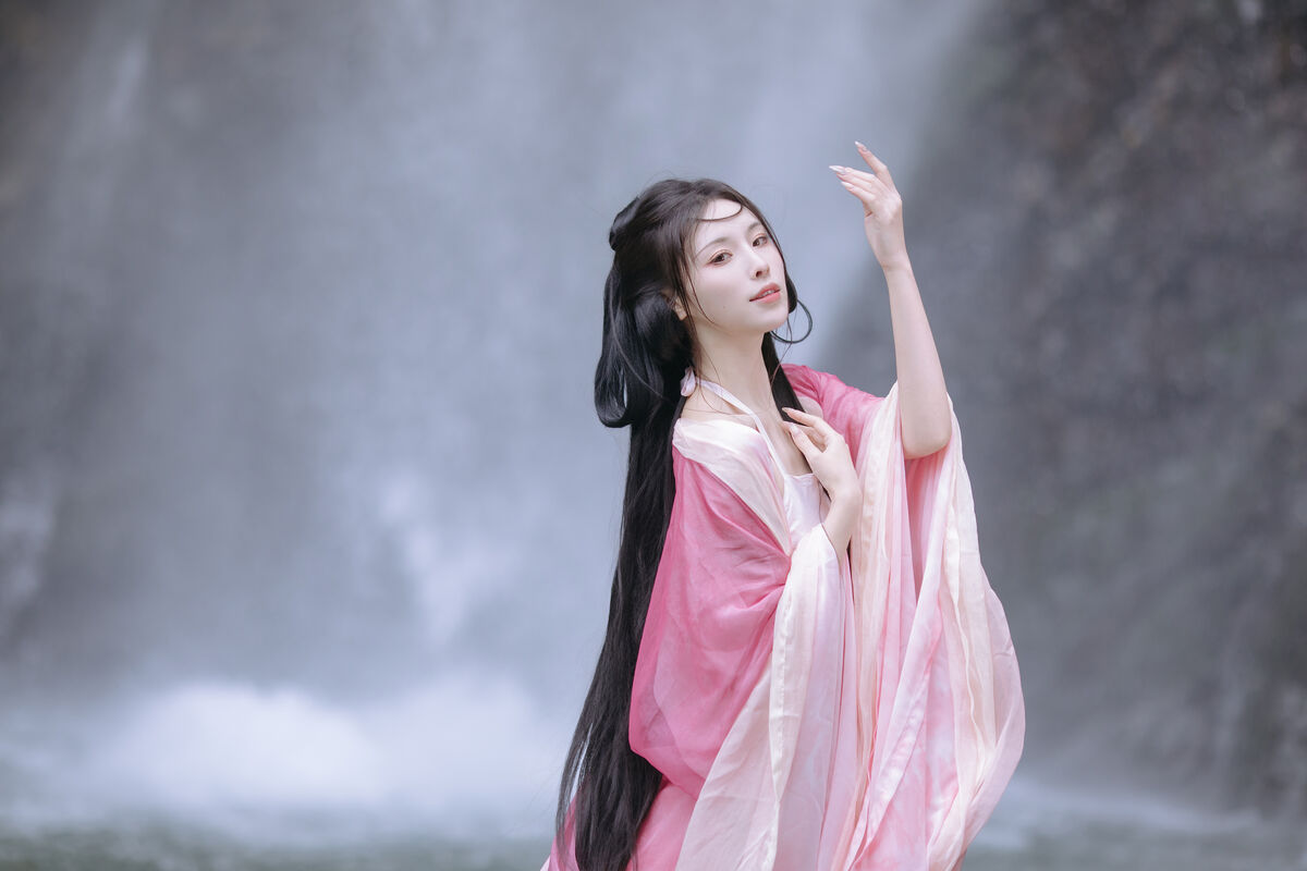 YiTuYu艺图语 Vol.8765 Yi Xiao Zhi Zhi Zhi Zhi