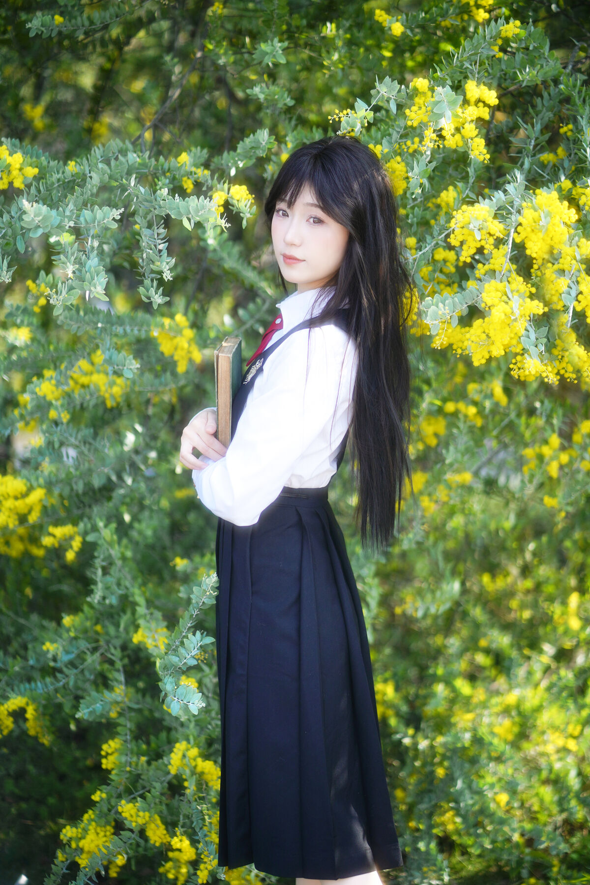 YiTuYu艺图语 Vol.8847 Zi Yu He Dian Tian De Ya