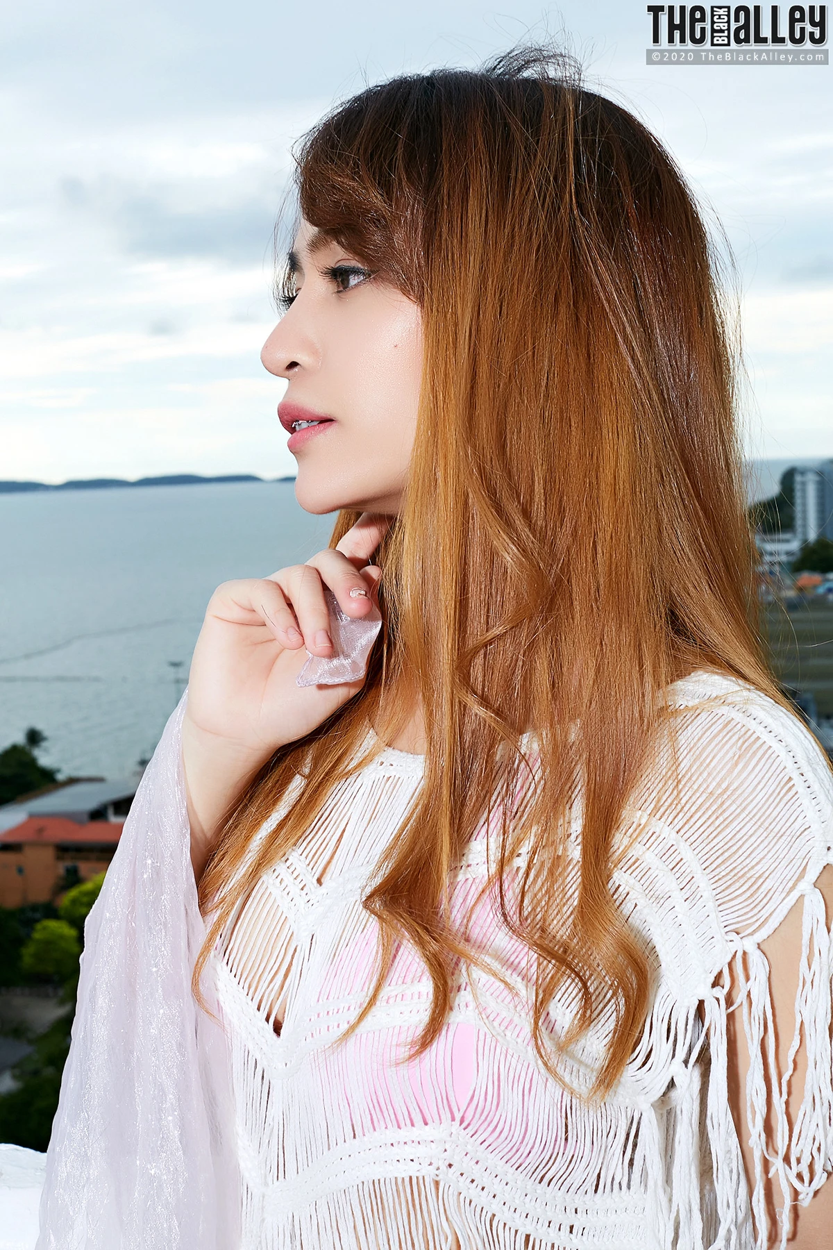 Eileen – The Black Alley Photobook Set.24