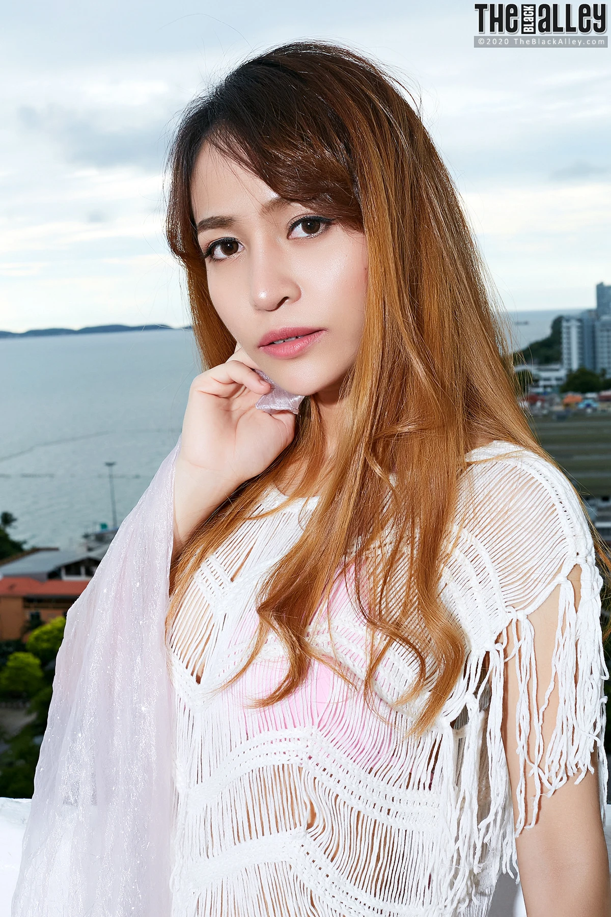 Eileen – The Black Alley Photobook Set.24