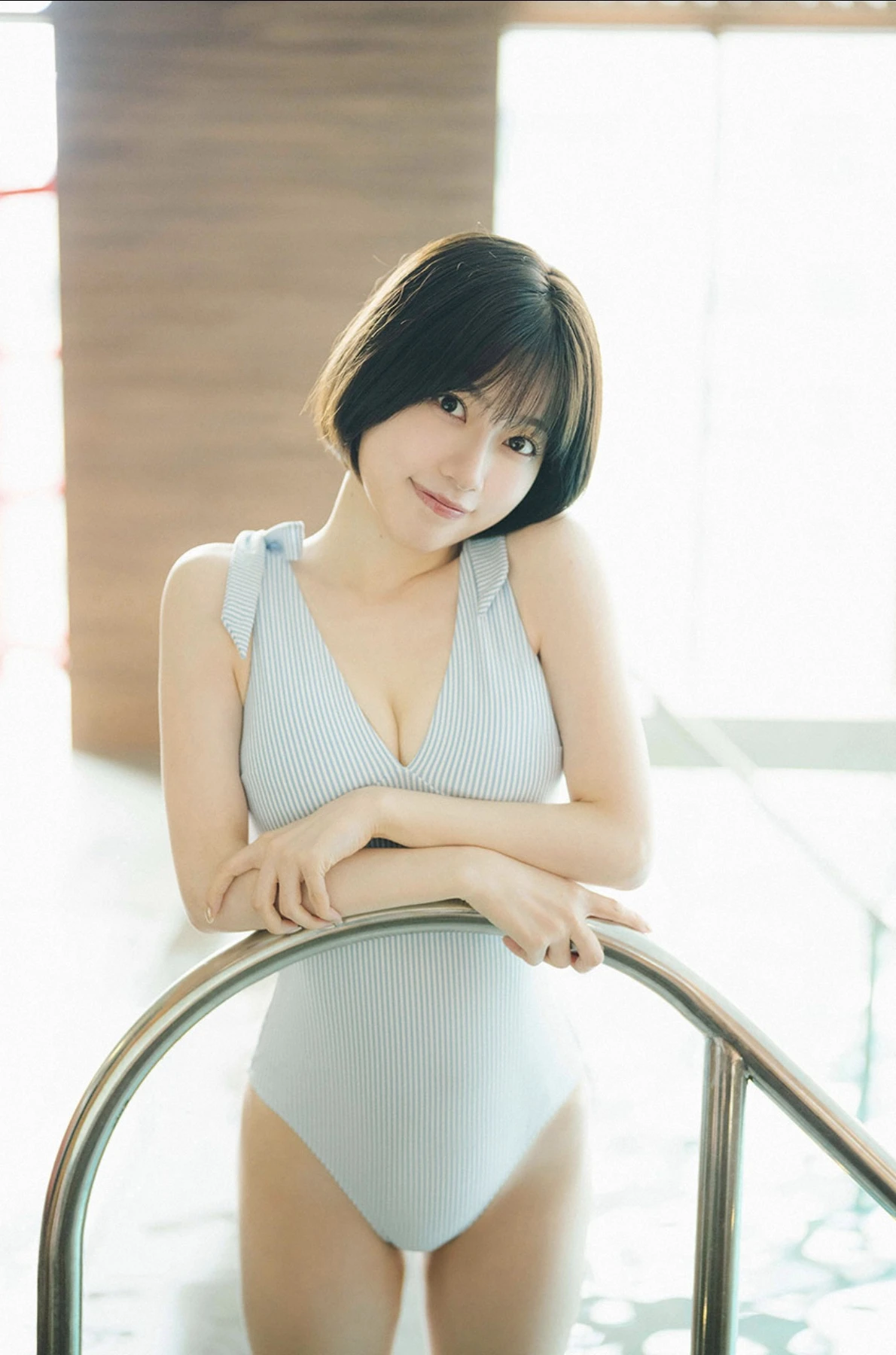 Karin Isobe 礒部花凜, 週プレ＋Special No.342 「かりんとりっぷ」 Set.03