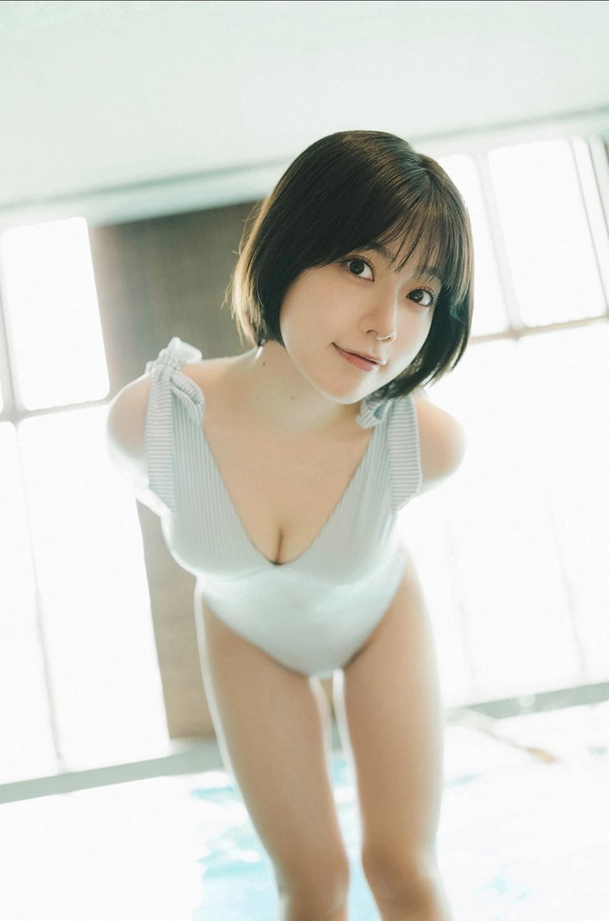Karin Isobe 礒部花凜, 週プレ＋Special No.342 「かりんとりっぷ」 Set.03