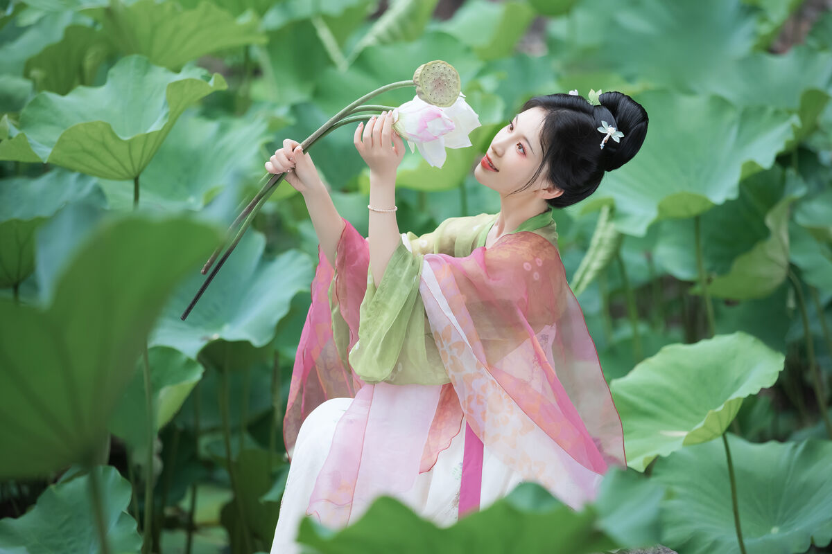 YiTuYu艺图语 Vol.8702 Xu Jin Huan