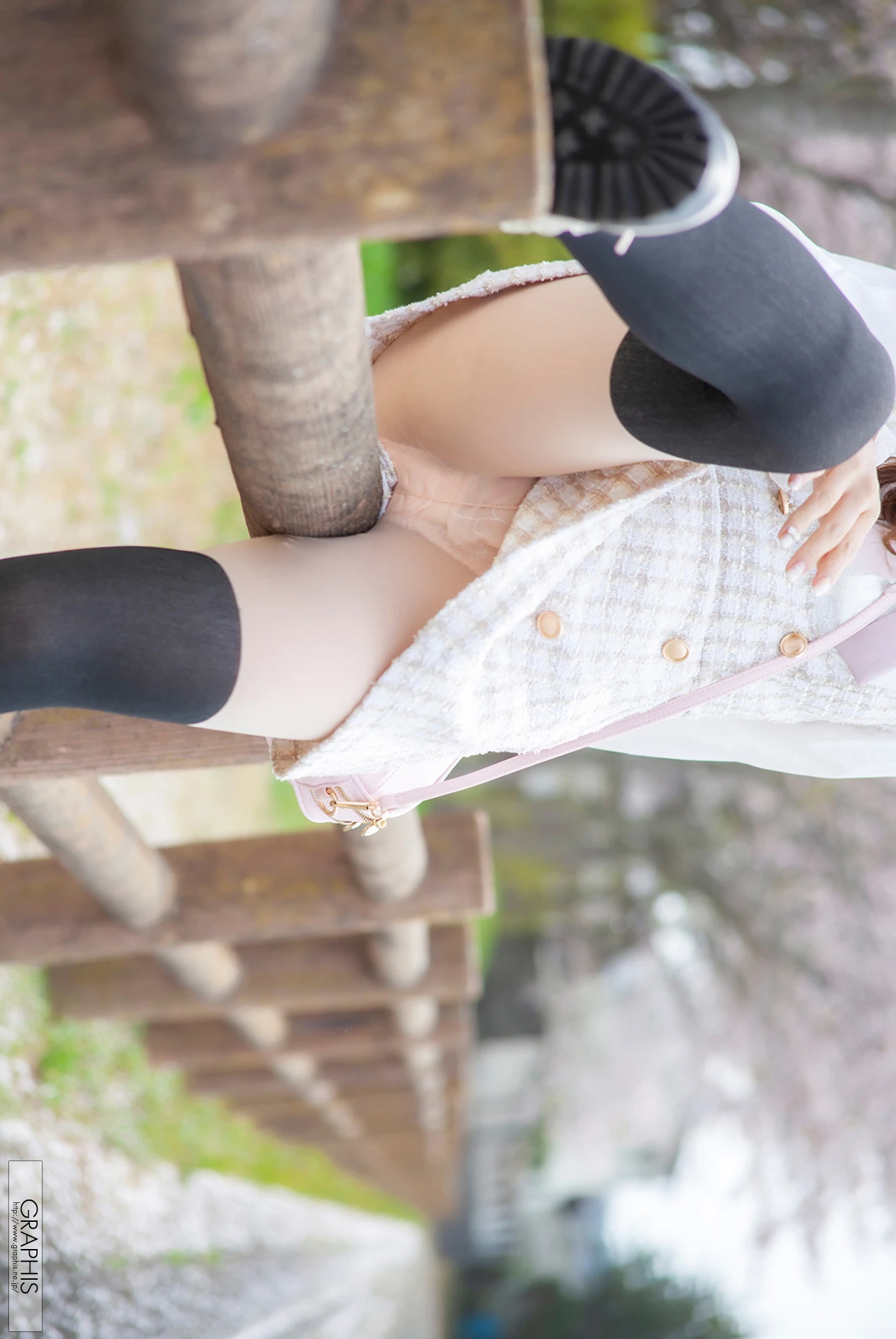 Alice Shiina 椎菜アリス, Graphis Spring Special 「Love me do!」 Vol.03