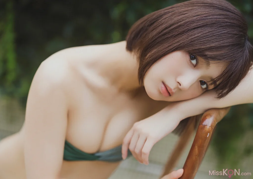 Ruka Kitano (北野瑠華)_『誘惑の華』BOMBデジタル写真集